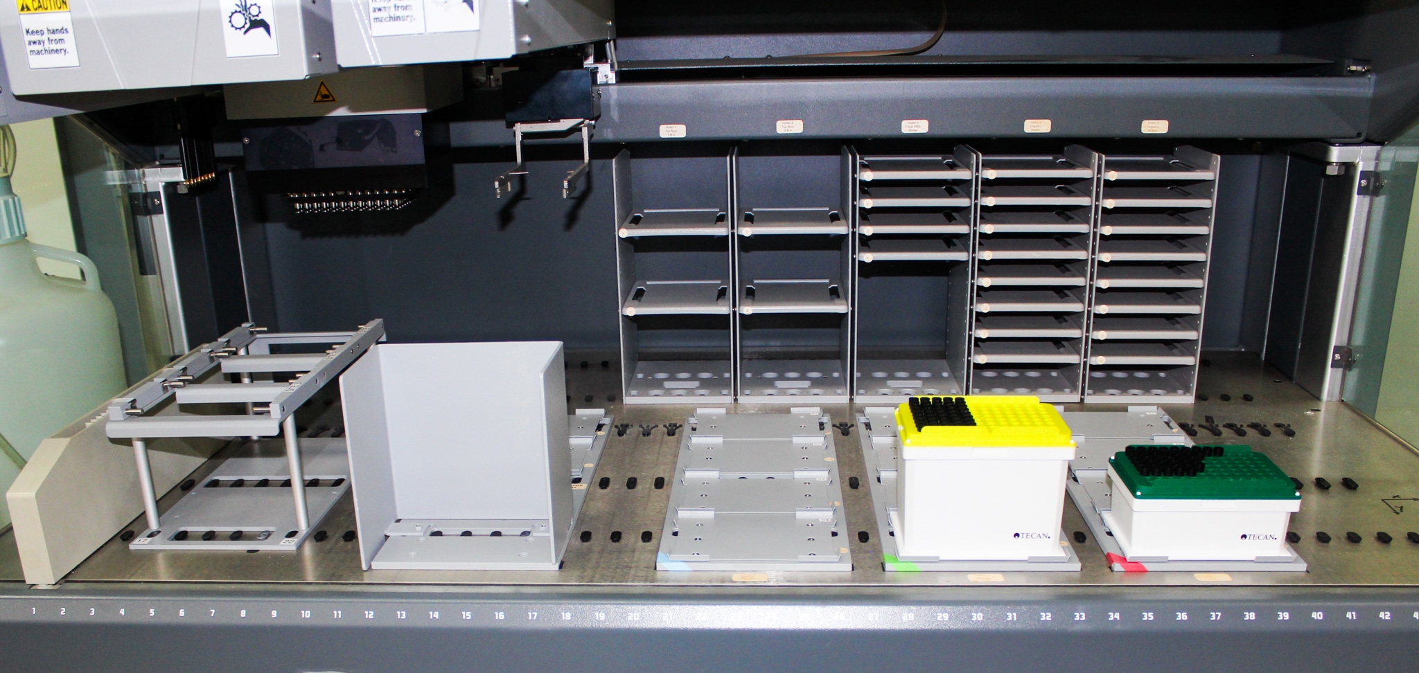 TECAN Freedom EVO-2 150 Base Liquid Handler System with Computer