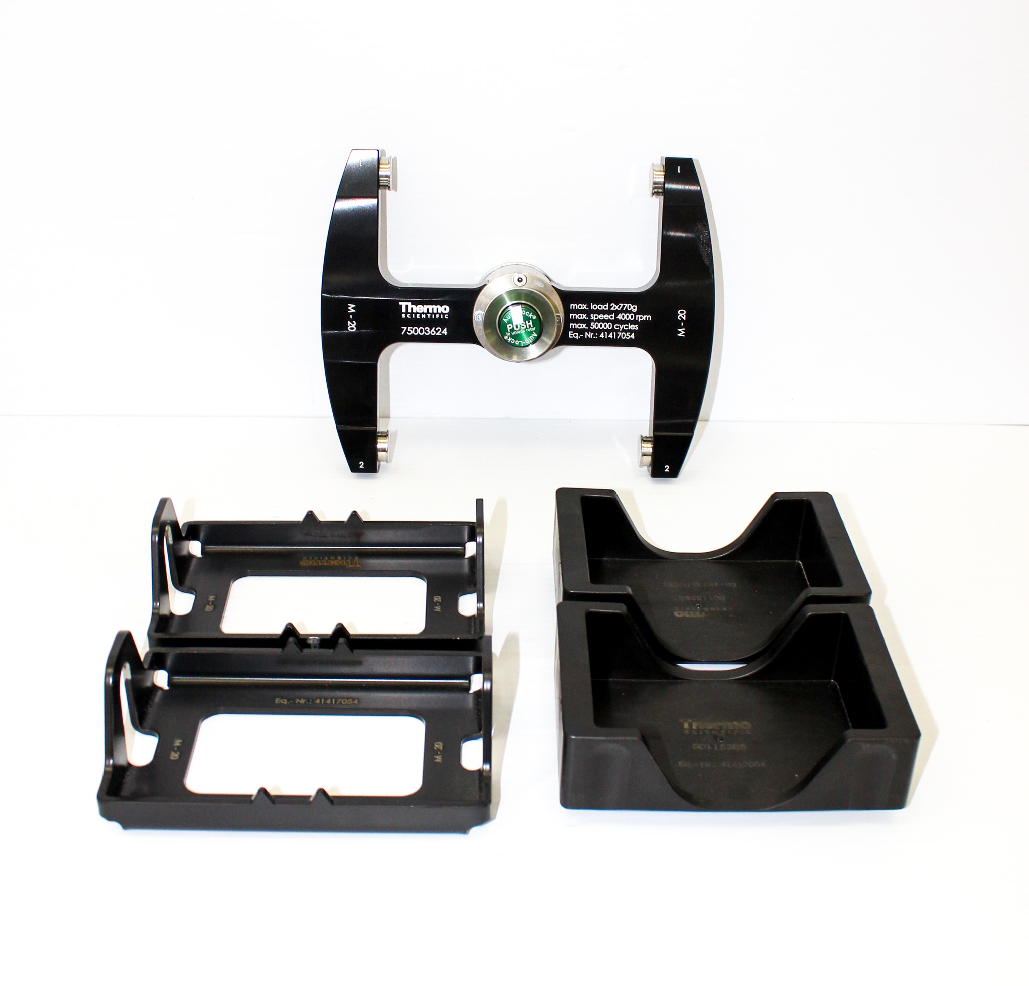 Thermo Sorvall ST 16 Benchtop Centrifuge 120V w/ Rotor Cell/Clinical Use