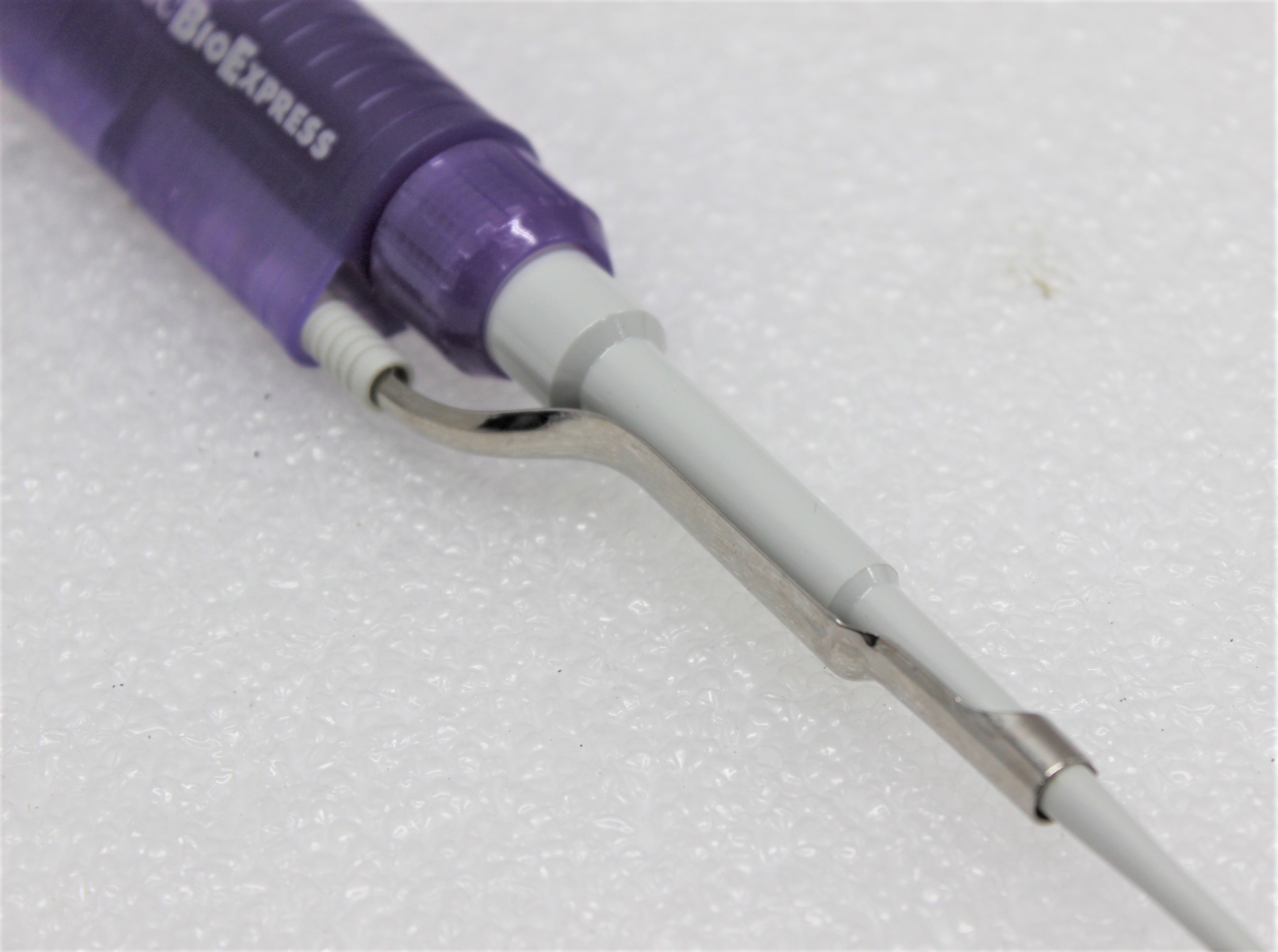 GeneMate Single-Channel Pipettor Liquid Handling 2/200uL Manual Autoclavable