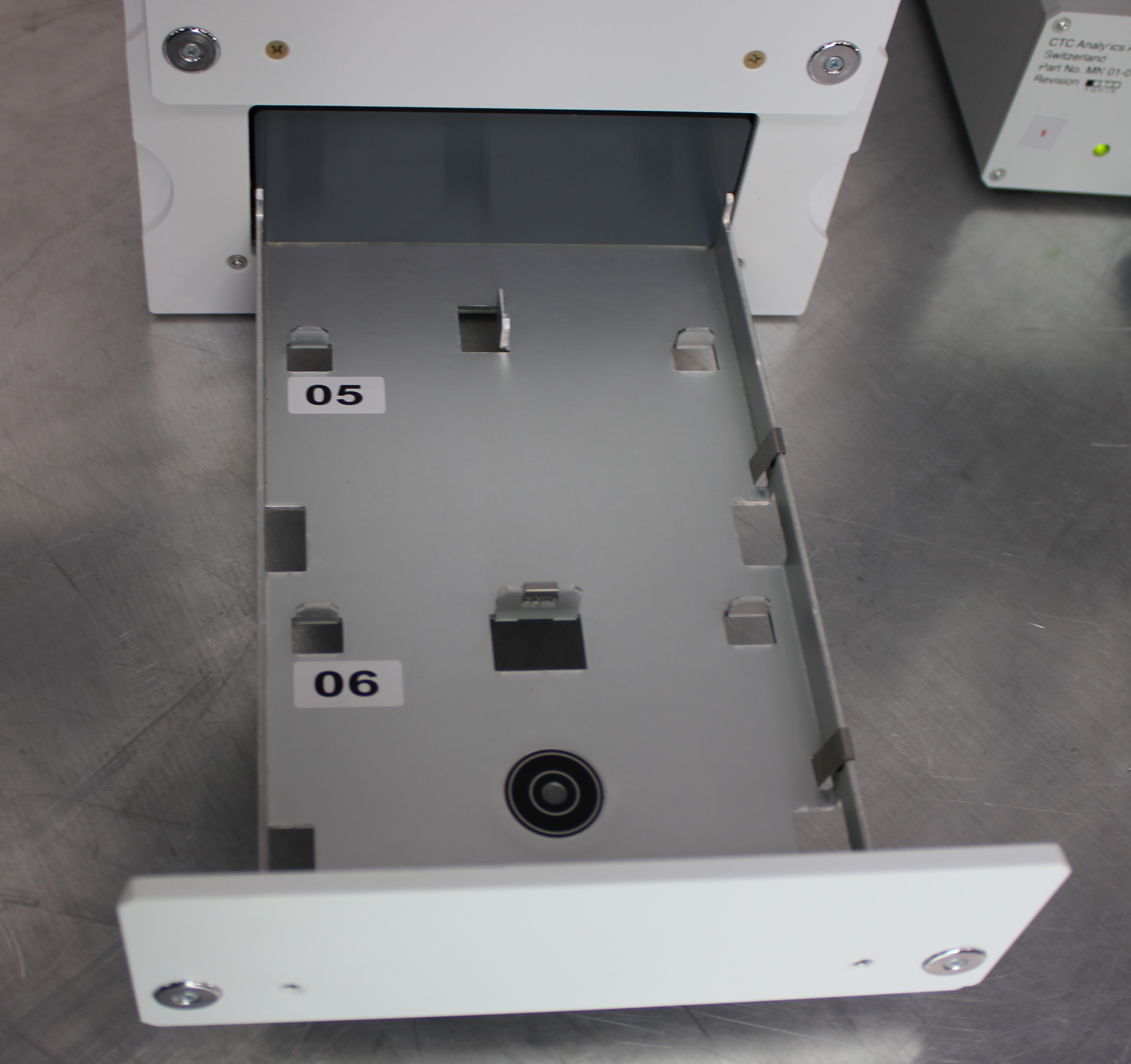 Thermo TriPlus RSI Robotic Auto Sampler Functions Includes Power Cord