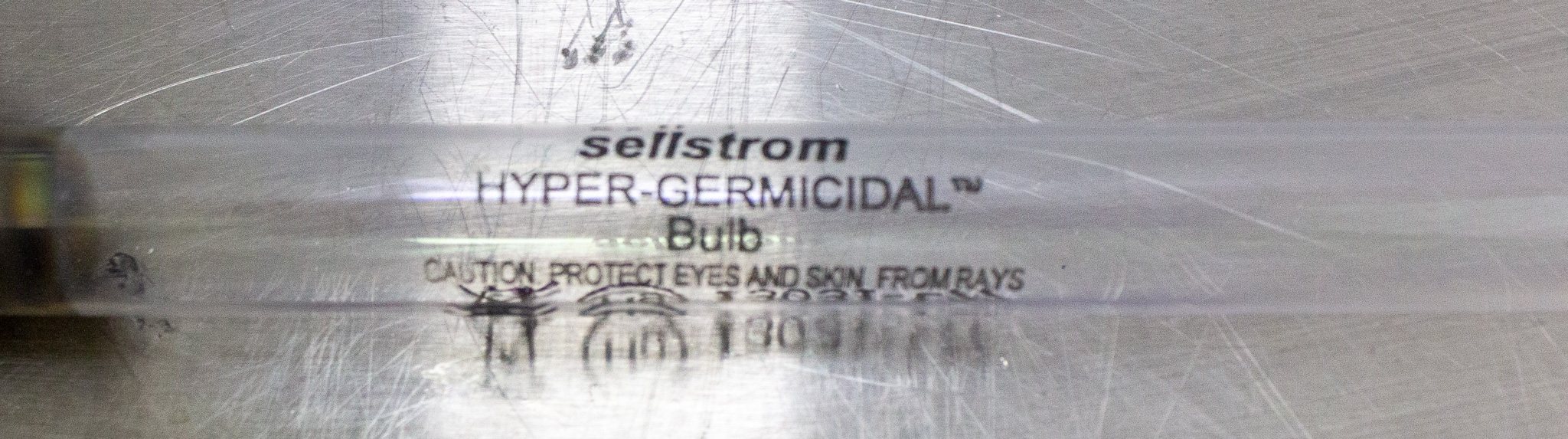 Sellstrom Monitor Ultimate Eyewear Germicidal Cabinet Used Power On Functional