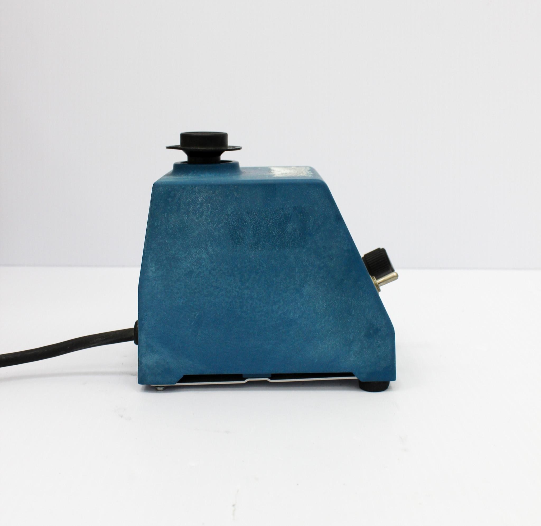 Scientific Instruments G-560 Vortexer 600-3200 RPM 120V Used Vortex Mixer