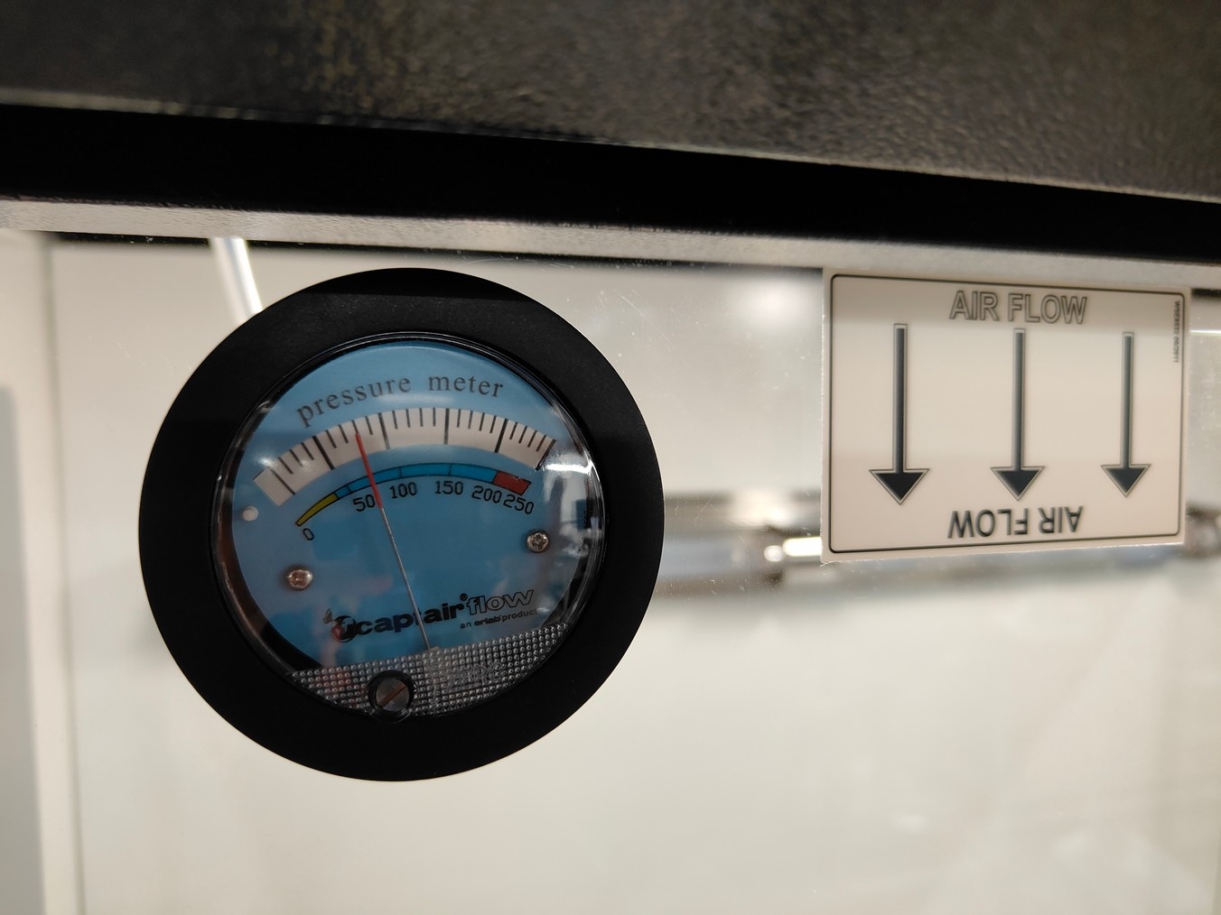 Erlab Captair Flow 483 Ductless Fume Hood Large Capacity Filtration