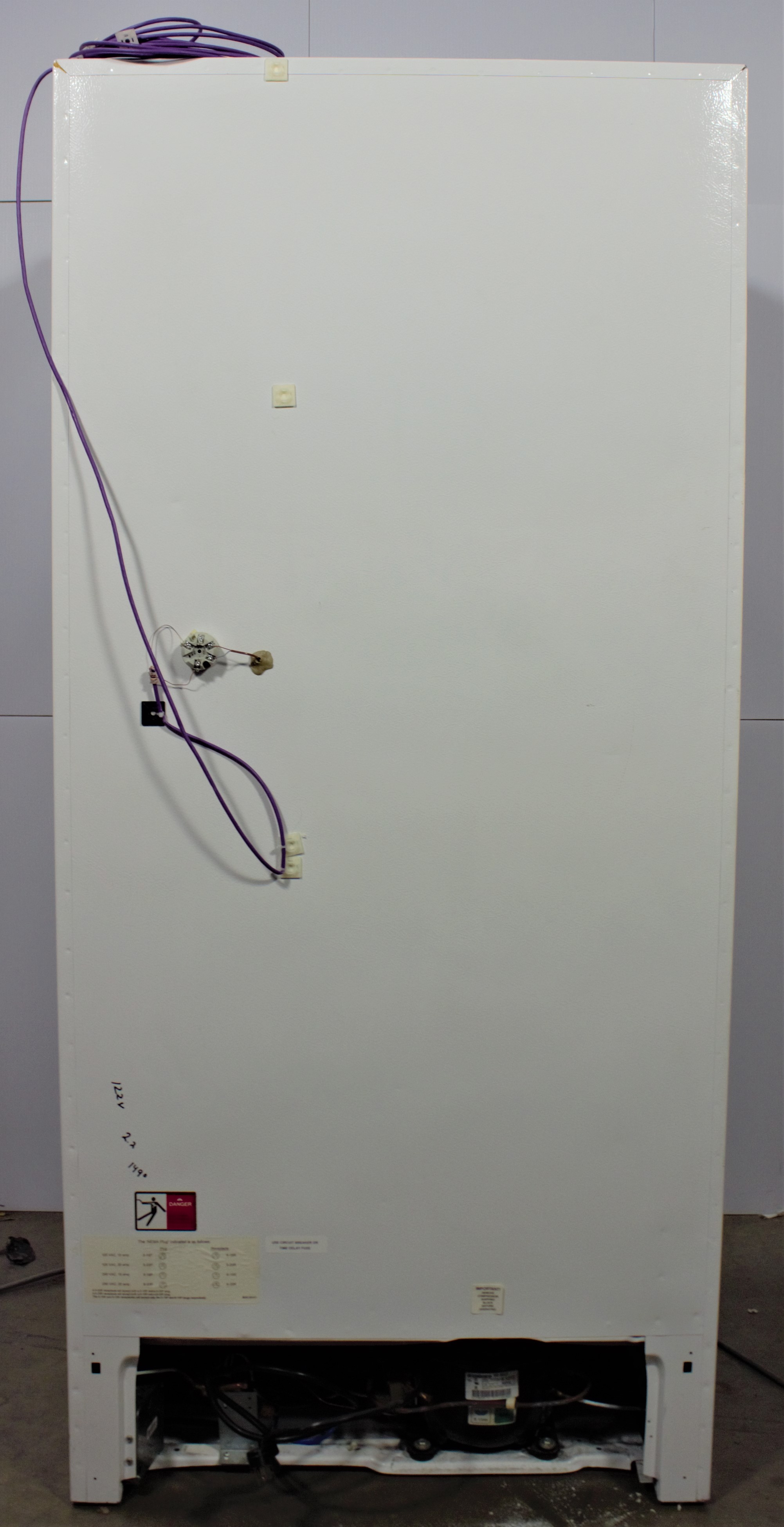 VWR Ultra Low Freezer -20C Flammable Storage Lab Freezer 566L Capacity