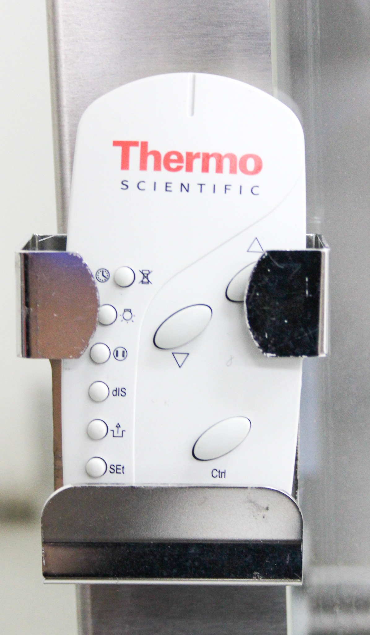 Thermo HERAsafe KS 18 Biosafety Cabinet with HEPA Filtration and Digital Airflow