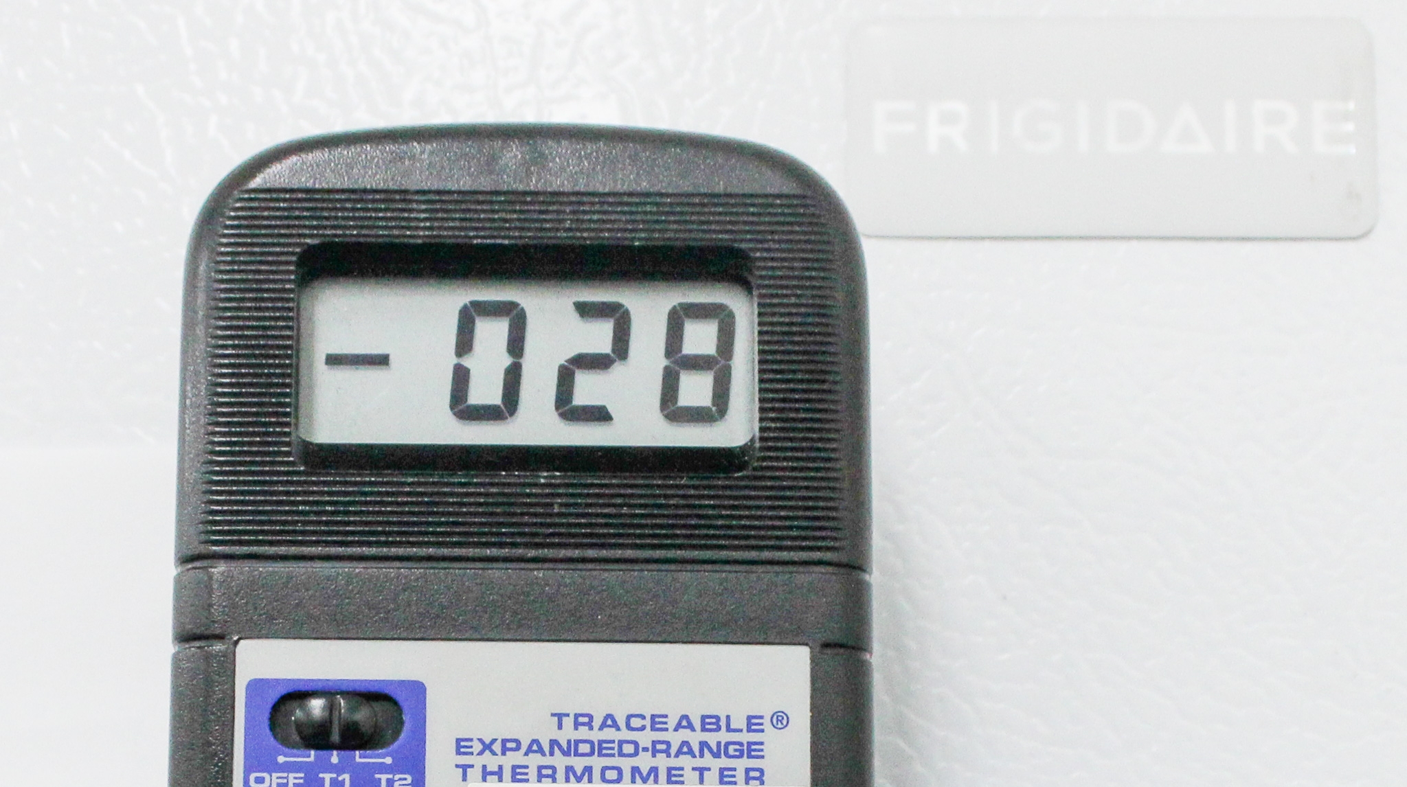 Frigidaire FFFU17M1QWA Upright Freezer 17.4 Cu Ft -28C Energy Efficient