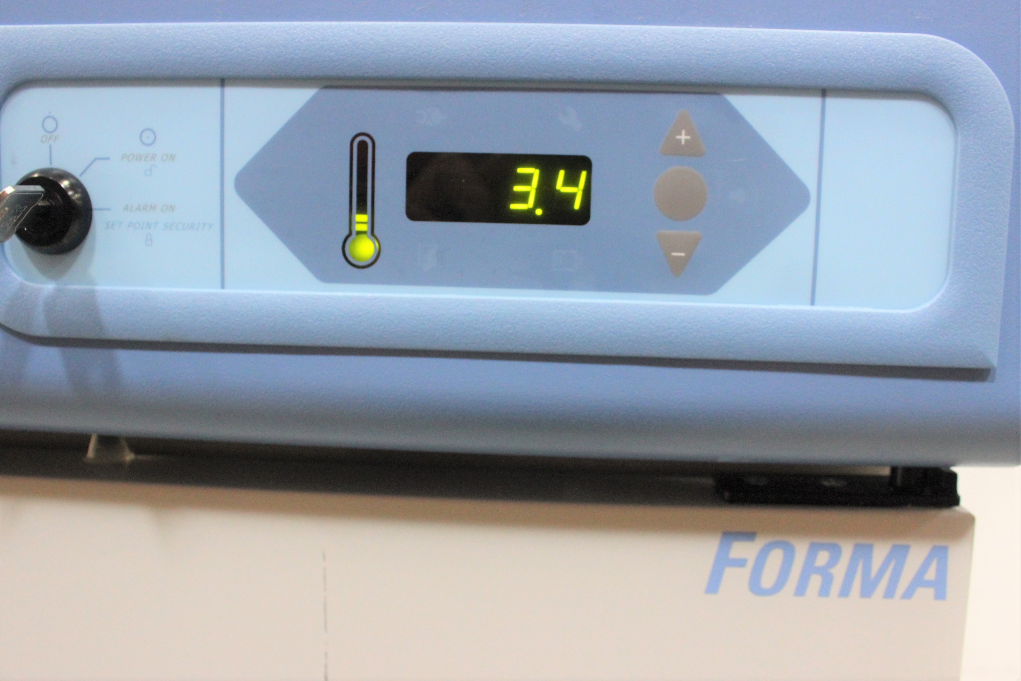 Thermo Scientific FRGL1204A High-Performance Laboratory Refrigerator 11.5 cu. ft.