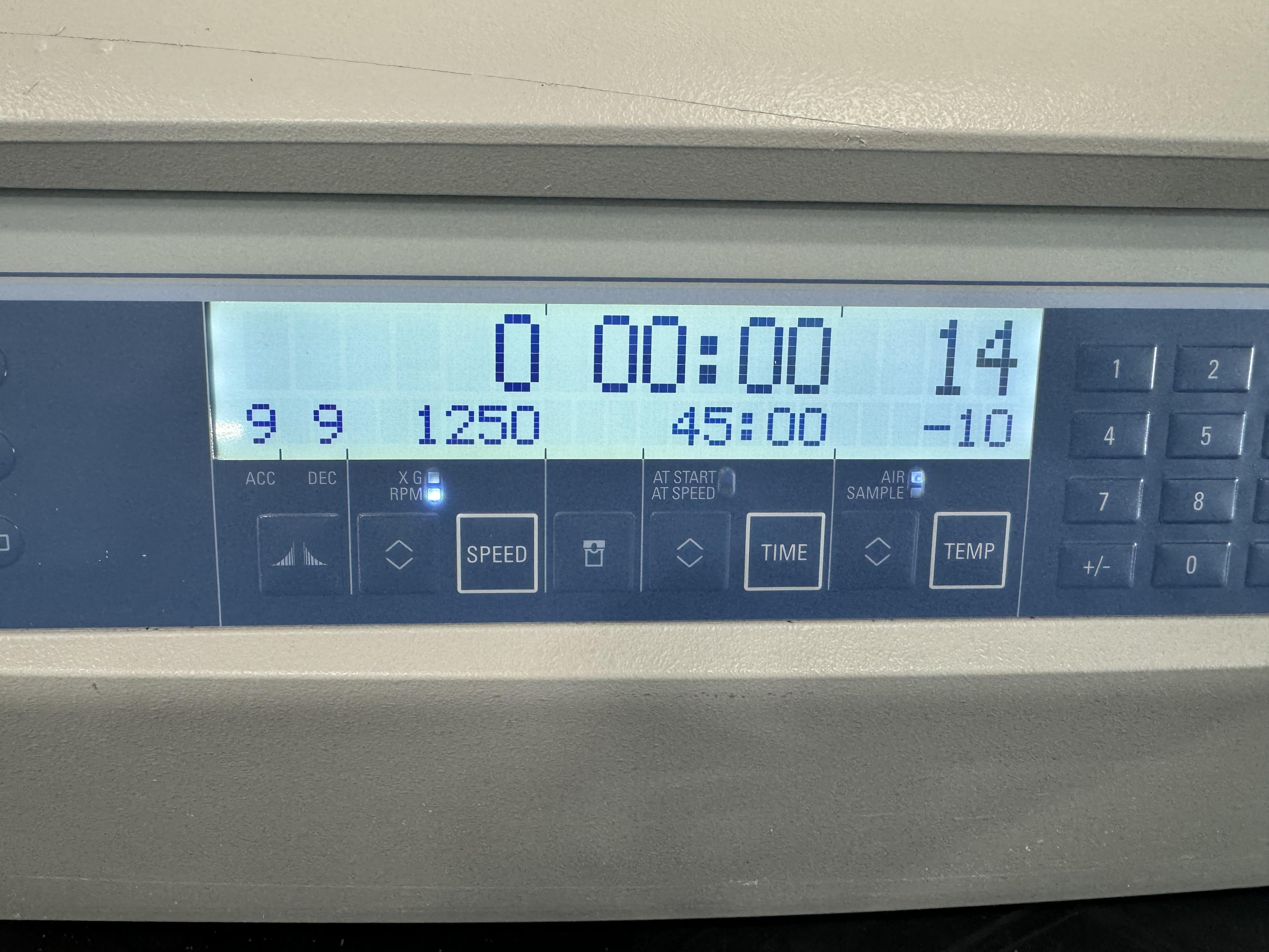 Legend XTR Sorvall Legend XTR Centrifuge 4x1000mL 15,200 RPM, Used