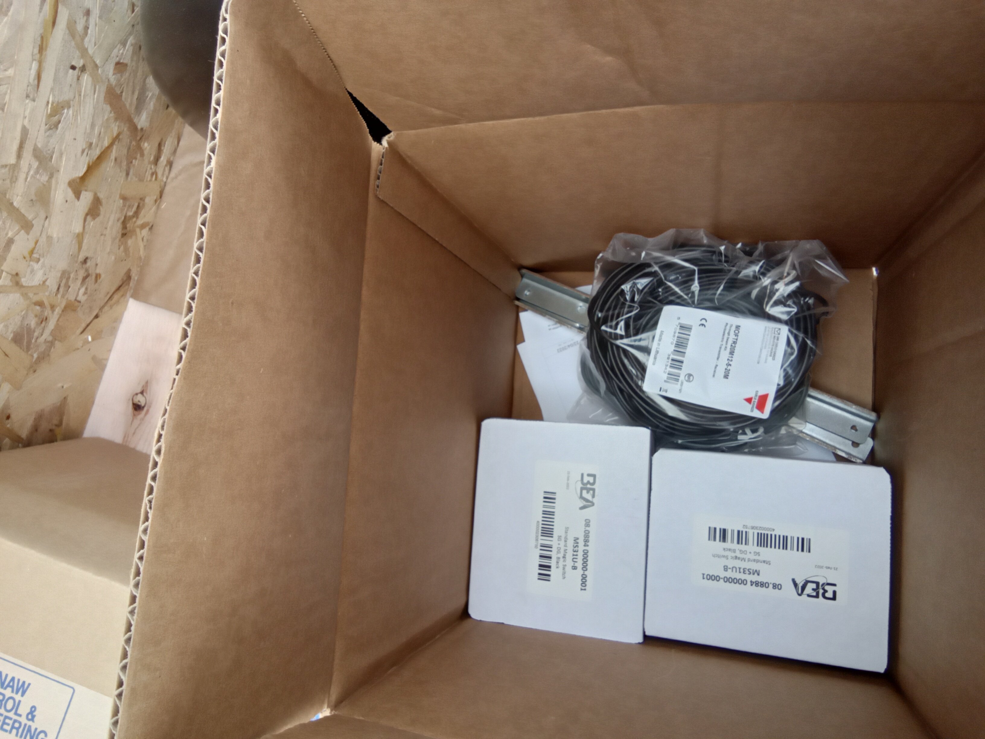 Dynaco Stream line D-313 High Performance Door For Indoor Use Sleek Design