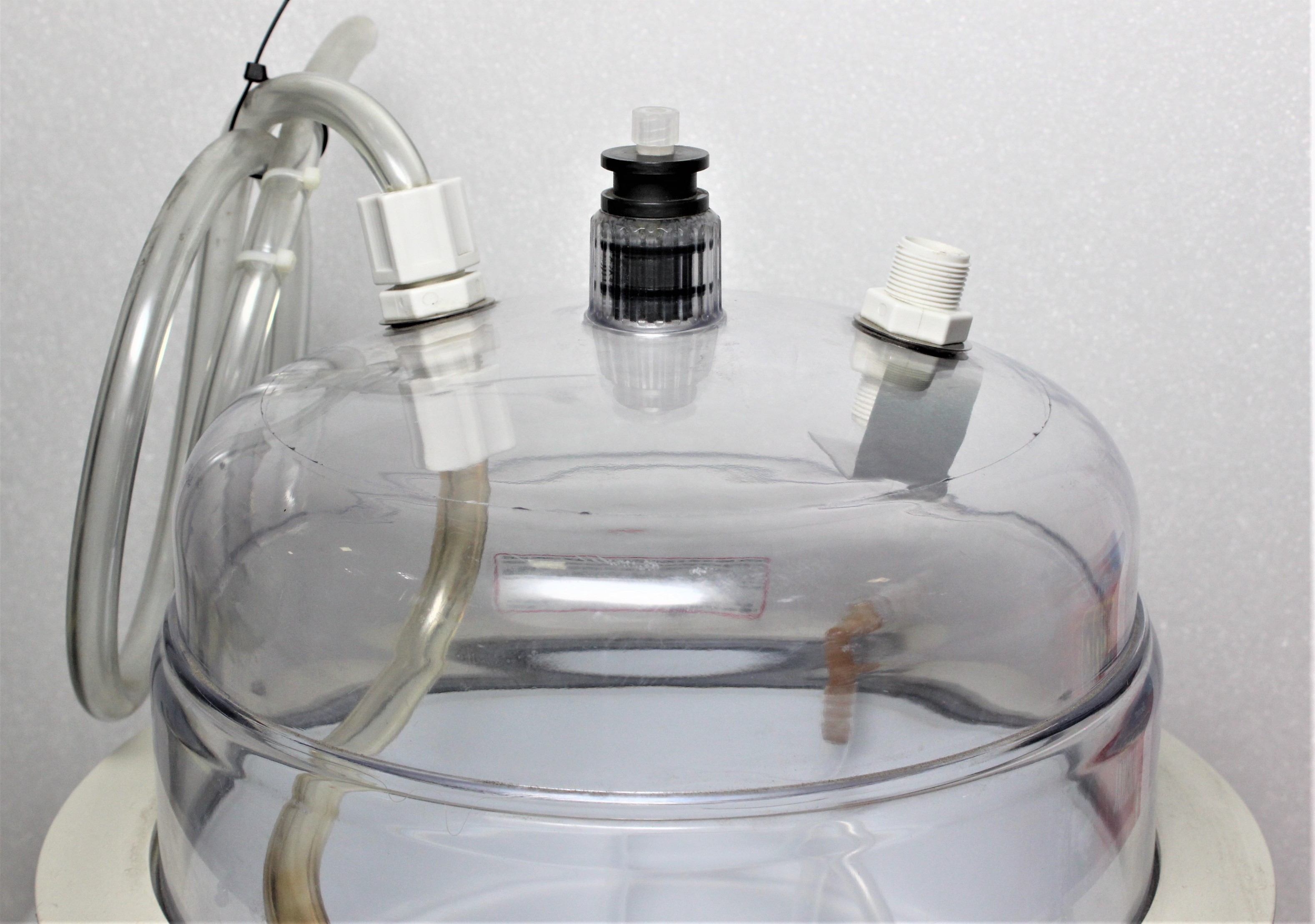 Bel-Art Products Desiccator Polycarbonate 12 Lab Equipment Inlets Used