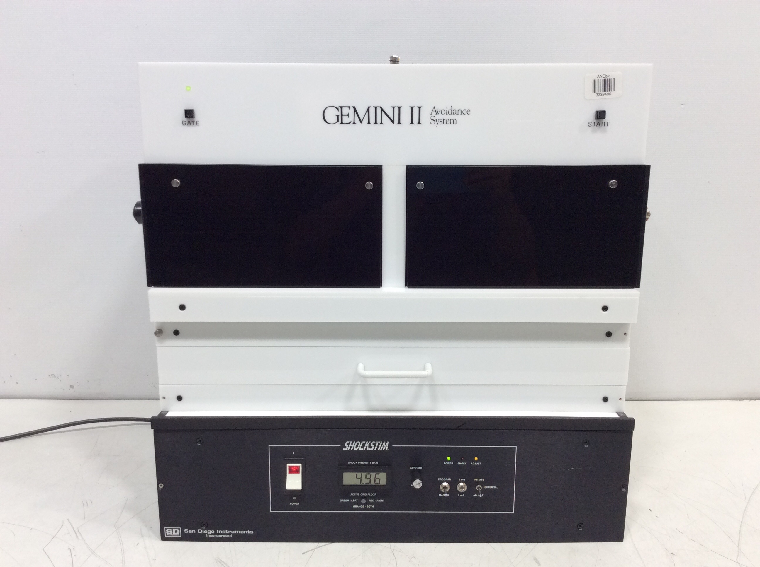 San Diego Instruments Gemini II Avoidance System Rodent Tester For Parts