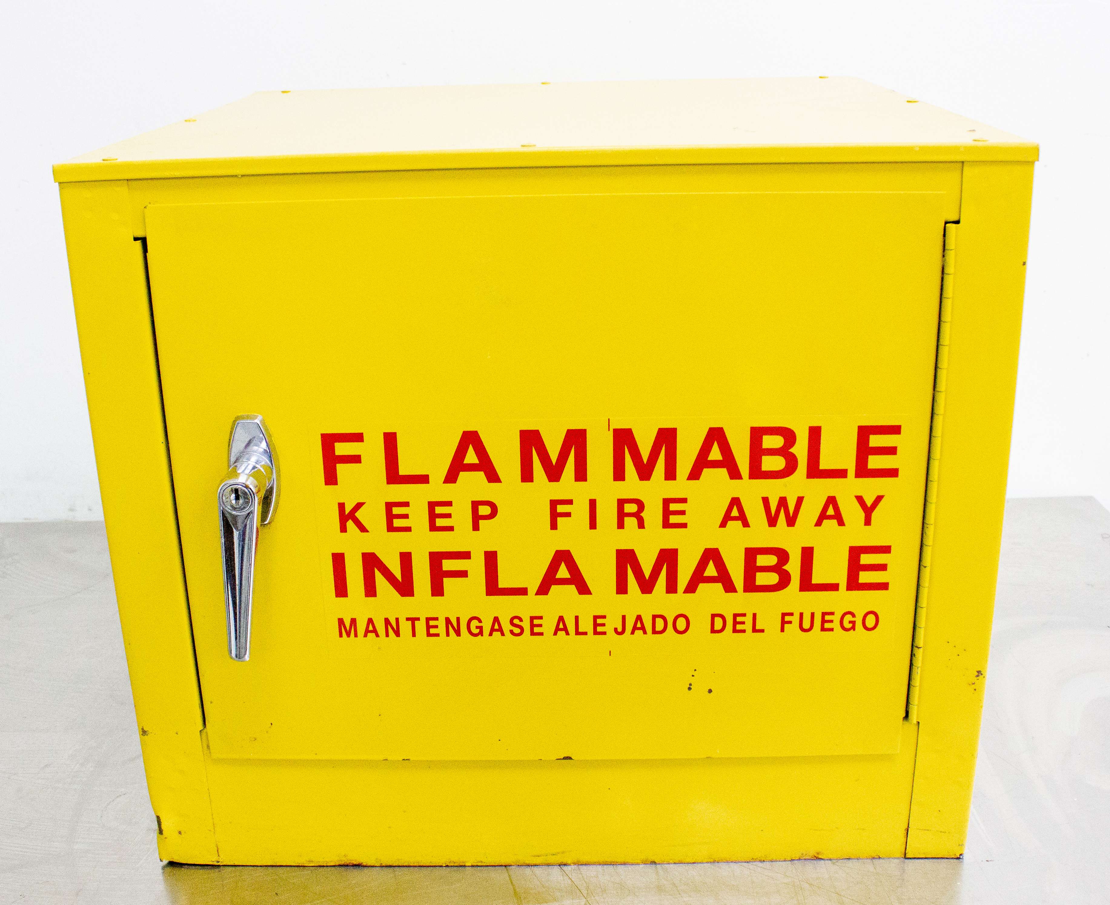 Enterprise Flammable Storage Cabinet Facility Safety 18-Gauge Steel 18in