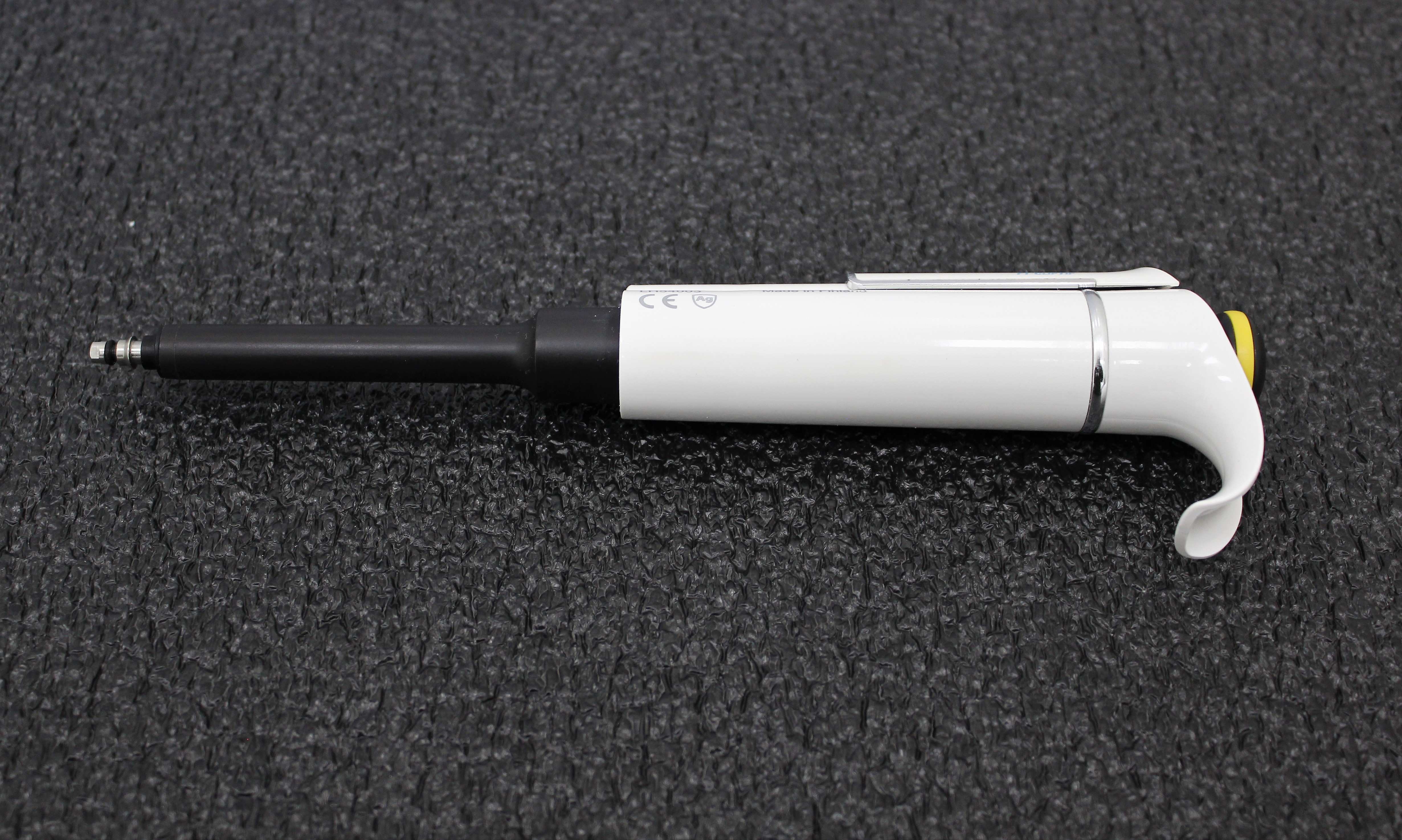 Thermo 10-100ul Pipette Liquid Handling Secure Lock Pro Single Channel