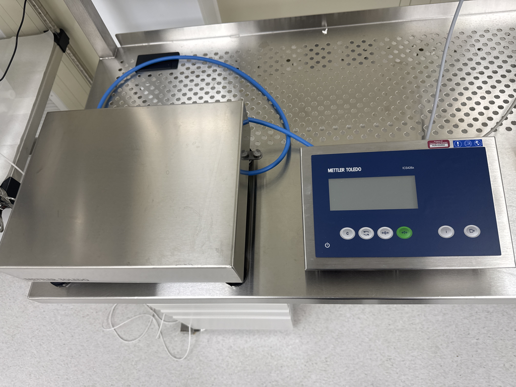 Mettler Toledo ICS426x Laboratory Scale Precision Weighing (Excellent Condition)