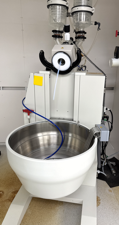 BUCHI Rotavapor R-250 Pro Rotovap with Minor Cosmetic Defects