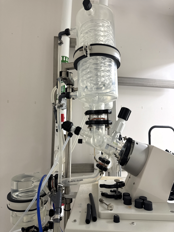 BUCHI Rotavapor R-250 Pro Rotovap with Minor Cosmetic Defects