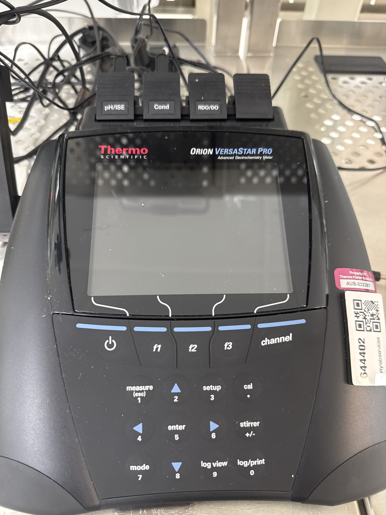 Thermo Orion VersaStar Pro pH Meter Multi-Parameter Analyzer, VG Condition