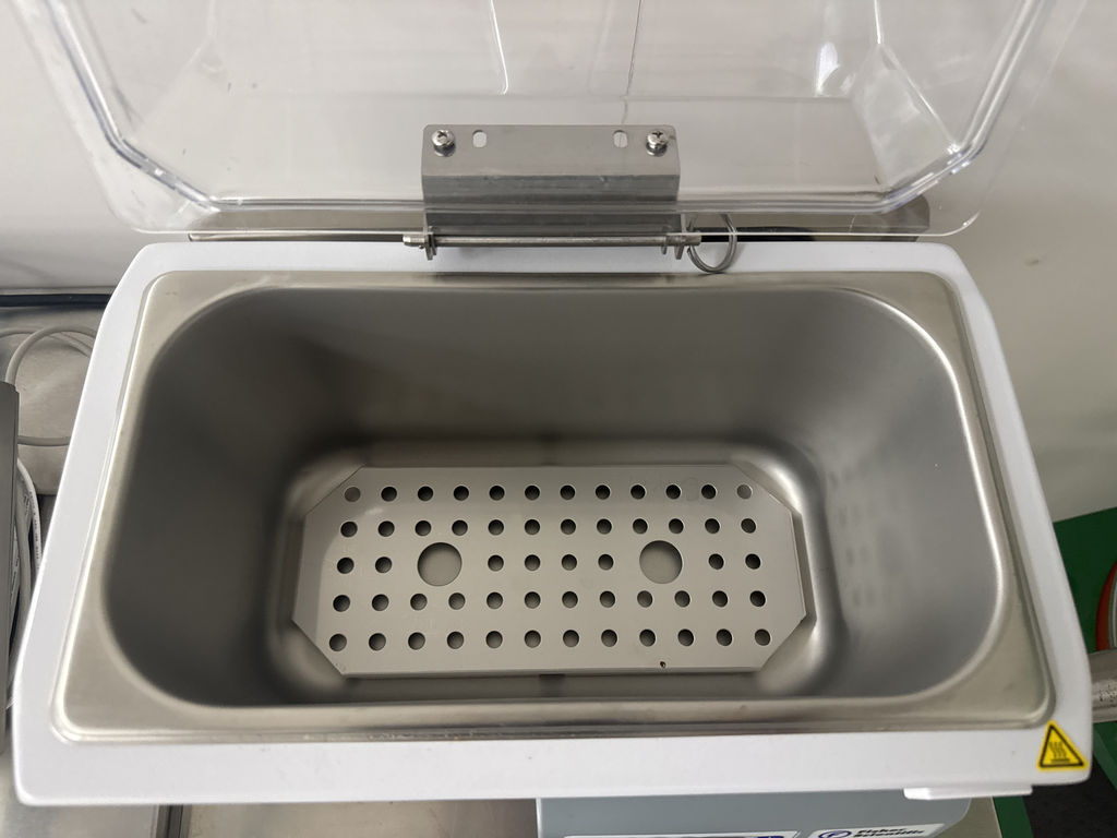 Fisher Isotemp GPD 05 Water Bath Lab Equipment Includes Computer