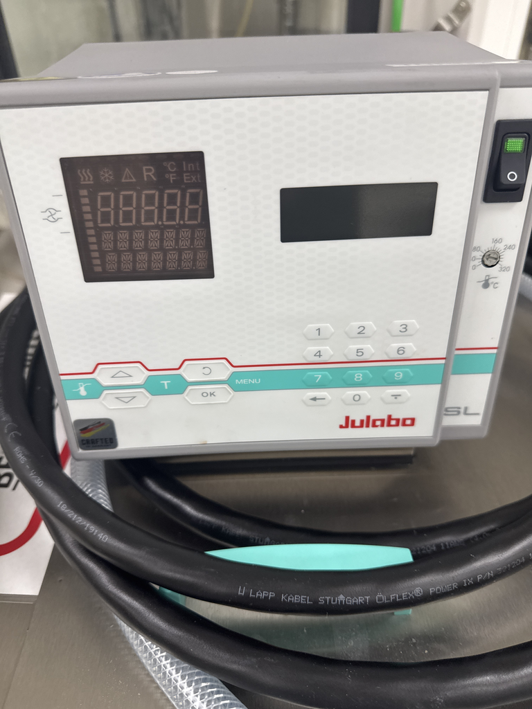 Julabo FP51 Ultra-Low Refrigerated Heater Chiller -51C to +200C 11L Capacity