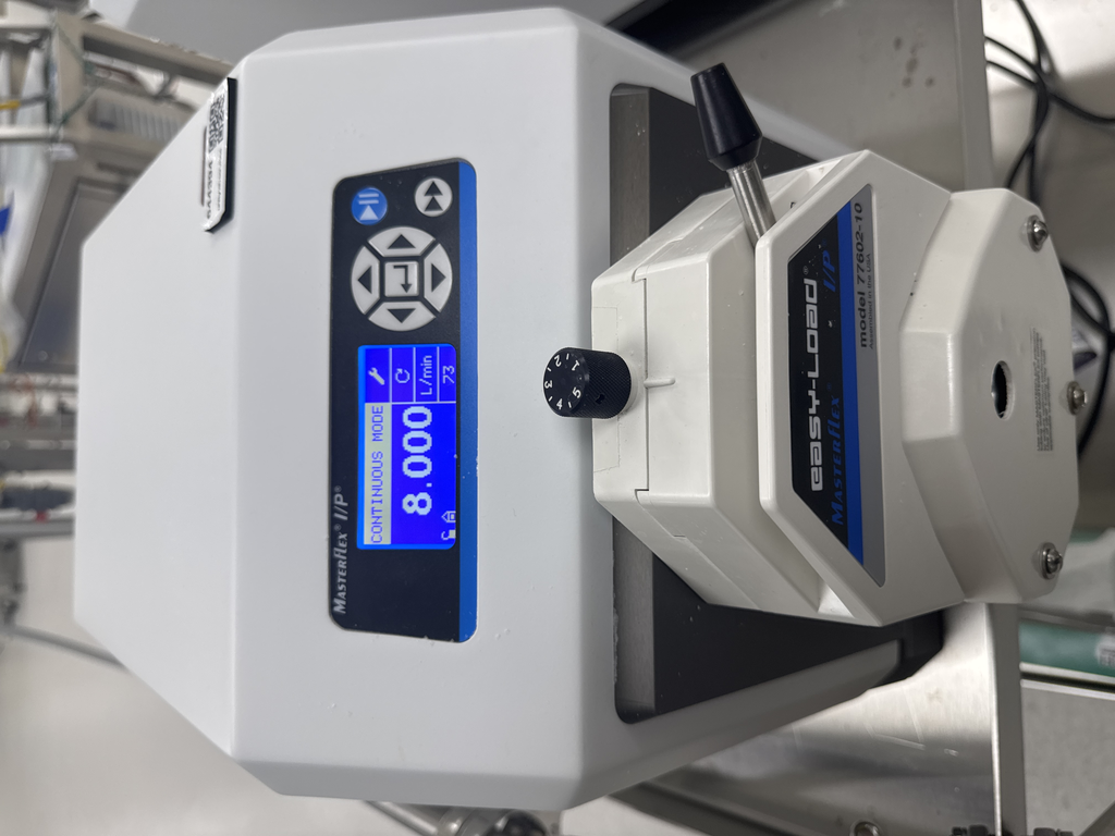 MasterFlex 77602-10 Peristaltic Pump Head Includes Computer In Use Excellent