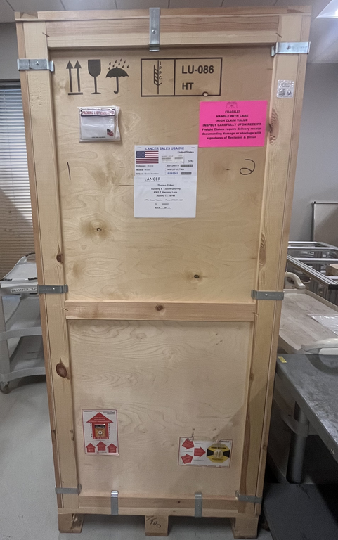 Getinge 1400 LXP Glass Washer Dryer High Capacity Laboratory Use