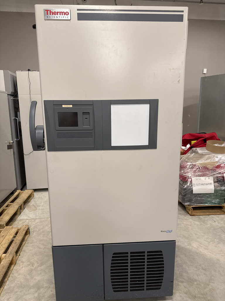 Thermo UXF50086A Ultra Low Freezer Cold Storage -86 Celsius, 30 Cu Ft