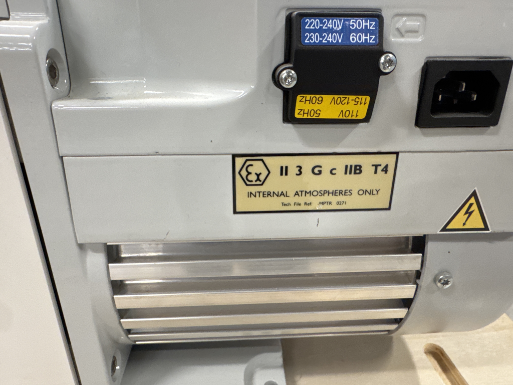 Edwards RV8 A65401906 Vacuum Pump High Efficiency and Performance USA Made