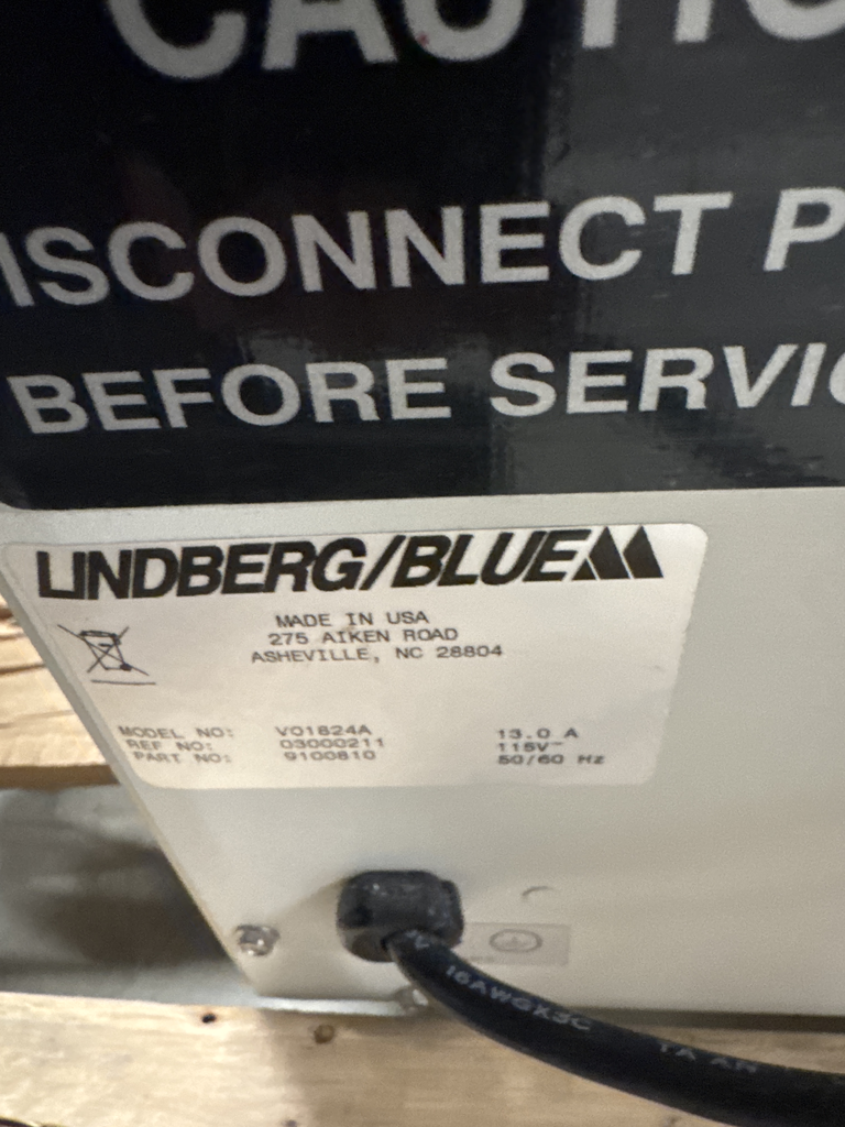 Thermo Scientific Lindberg Blue M V01824A Laboratory Oven 115V 50/60Hz