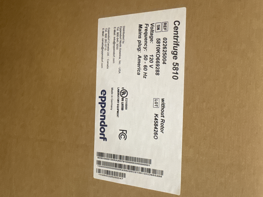 Eppendorf 5810 Benchtop Centrifuge Includes Power Cord 4000 RPM 4x400ml