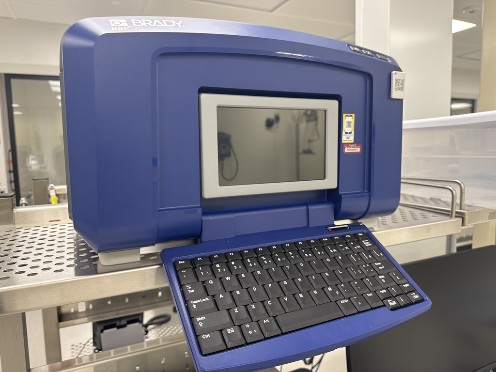 Brady BBP35 Label Printer Excellent Labeling High Throughput Wide Format