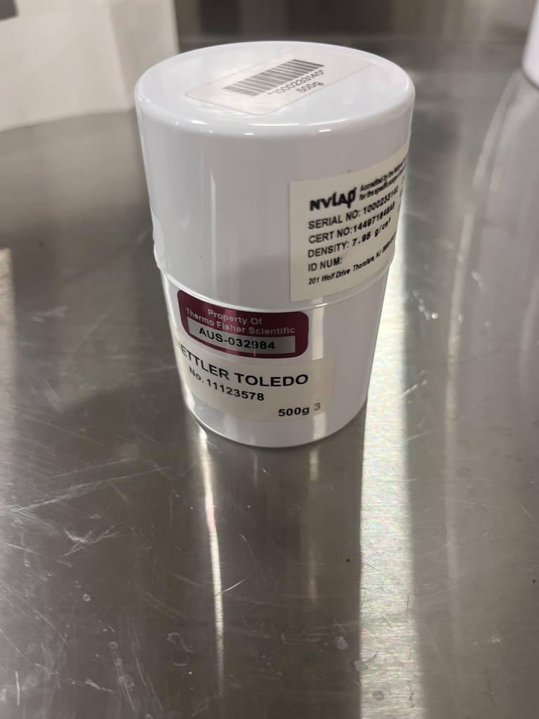 Mettler Toledo 500g Calibration Weight - Precision Measurement Tool