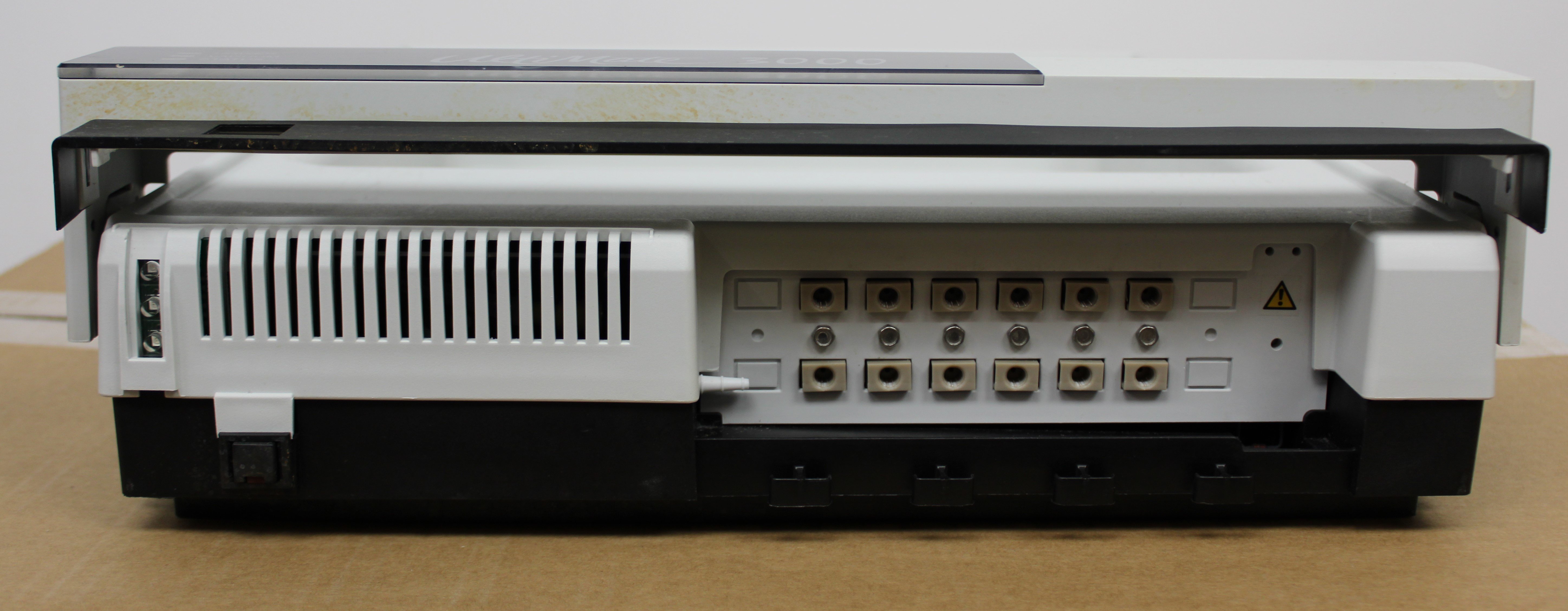 Thermo SRD-3600 Solvent Degasser for UltiMate 3000 Pumps Dual-Gradient Support