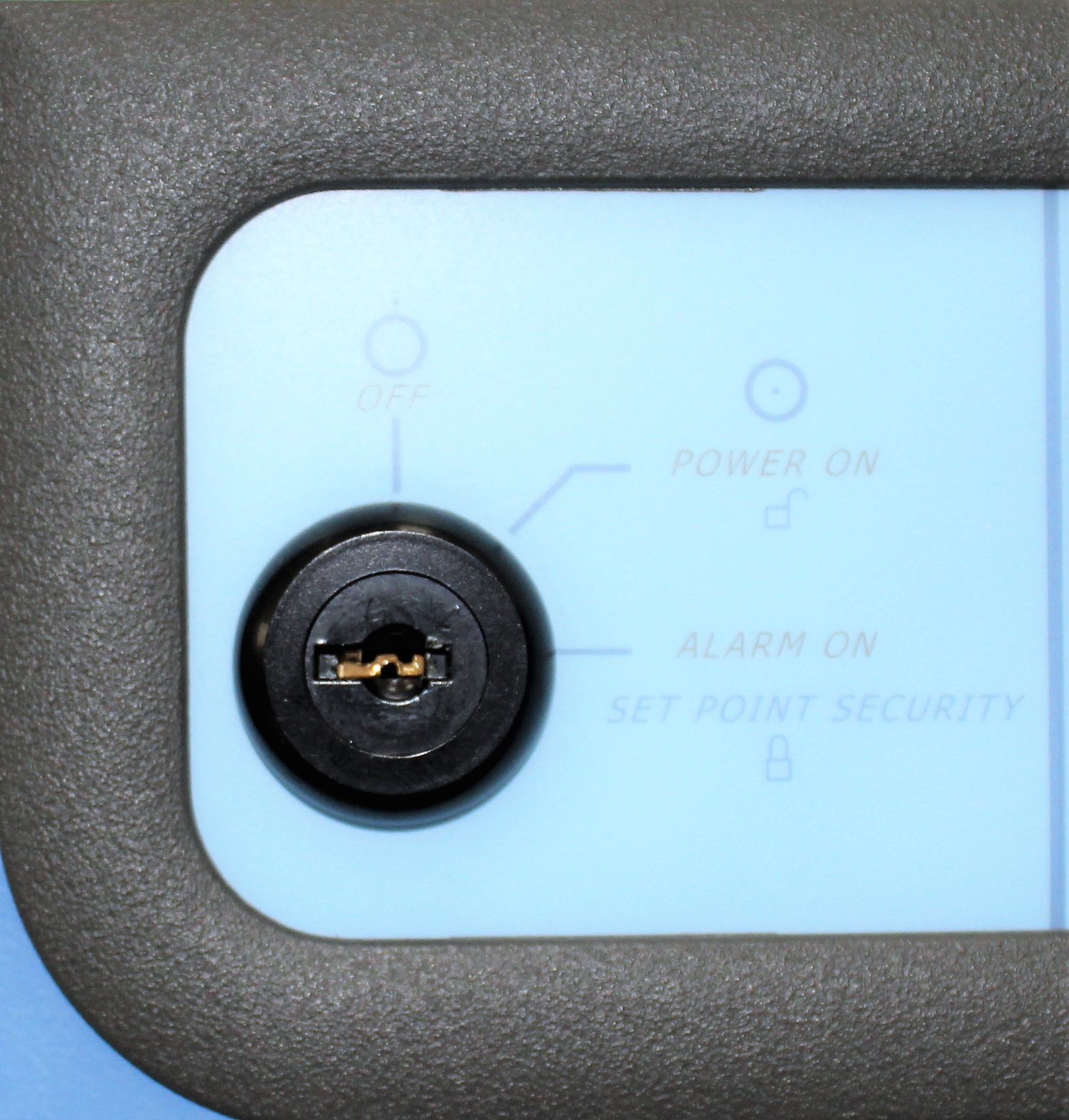 Thermo REL2304A Lab Refrigerator, 23.3 cu ft, 1C to 8C, Microprocessor Controlled