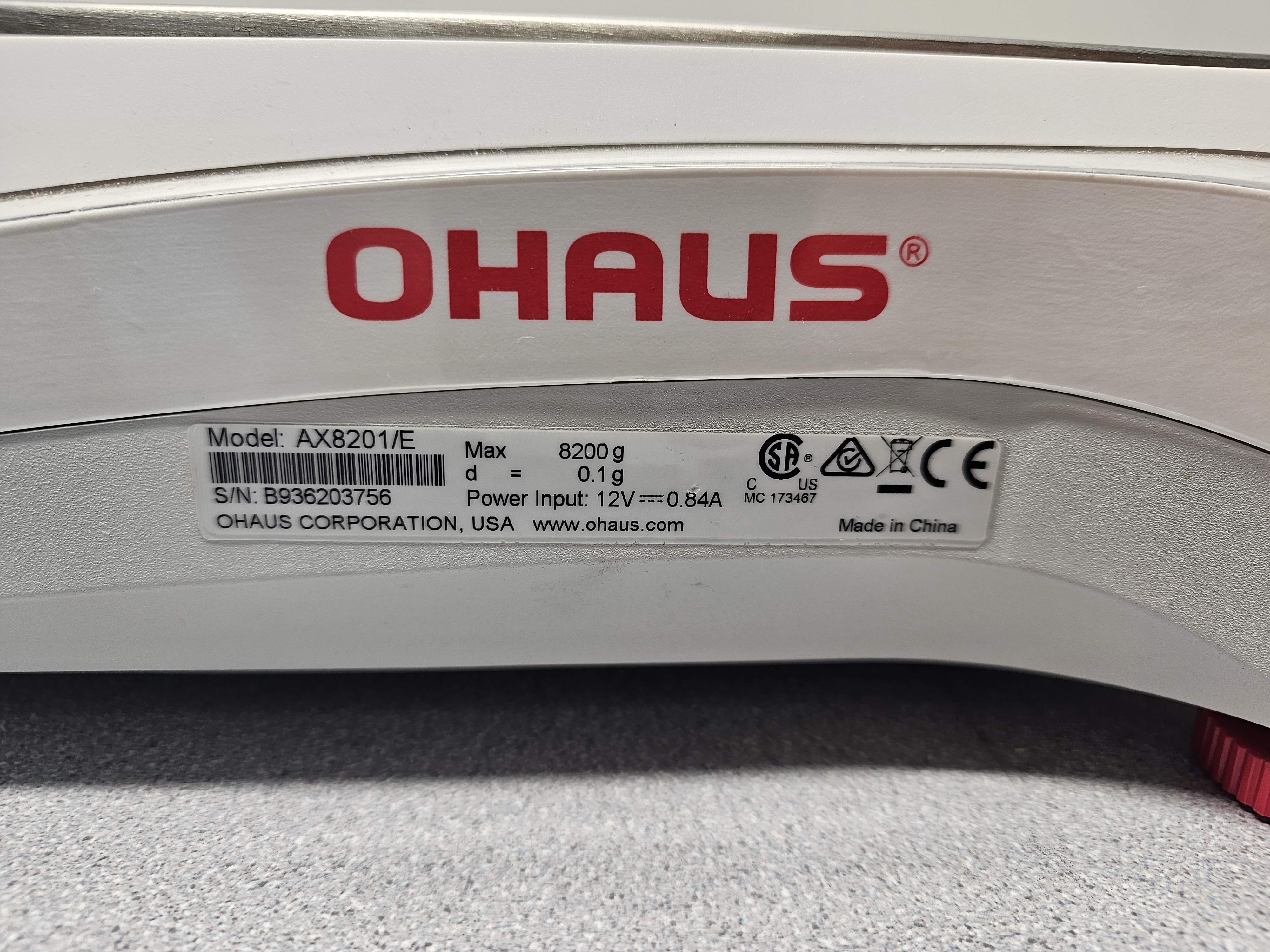 Ohaus AX8201/E Precision Balance 8200g/0.1g Color Touchscreen Data Transfer