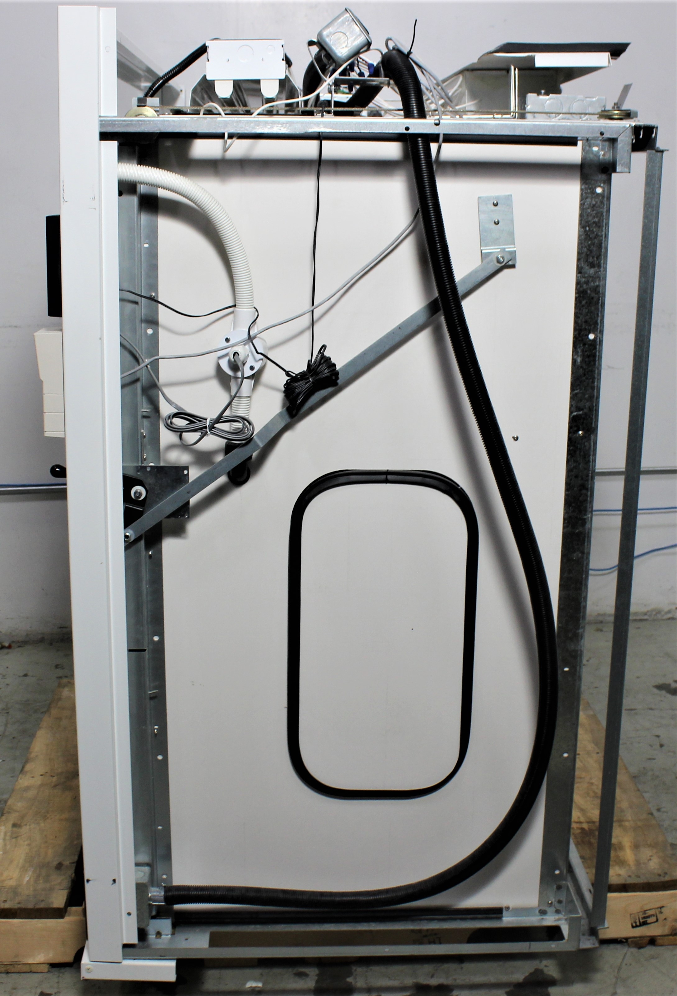 Hamilton SafeAire II Fume Hood Clean Air Ventilation System 60in Used