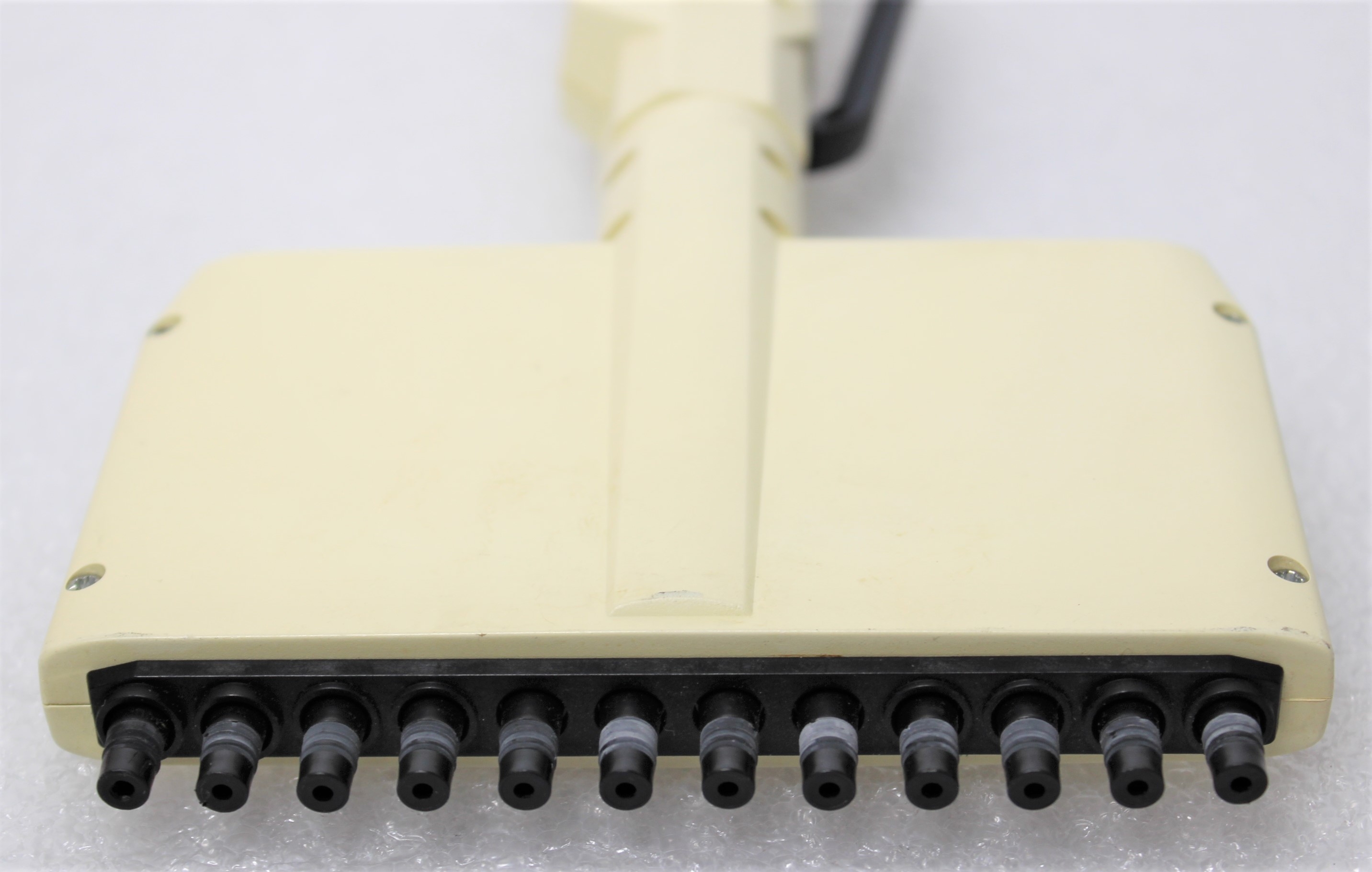 Biohit Proline 12-Channel Electronic Pipette 5-100uL Liquid Handling Device