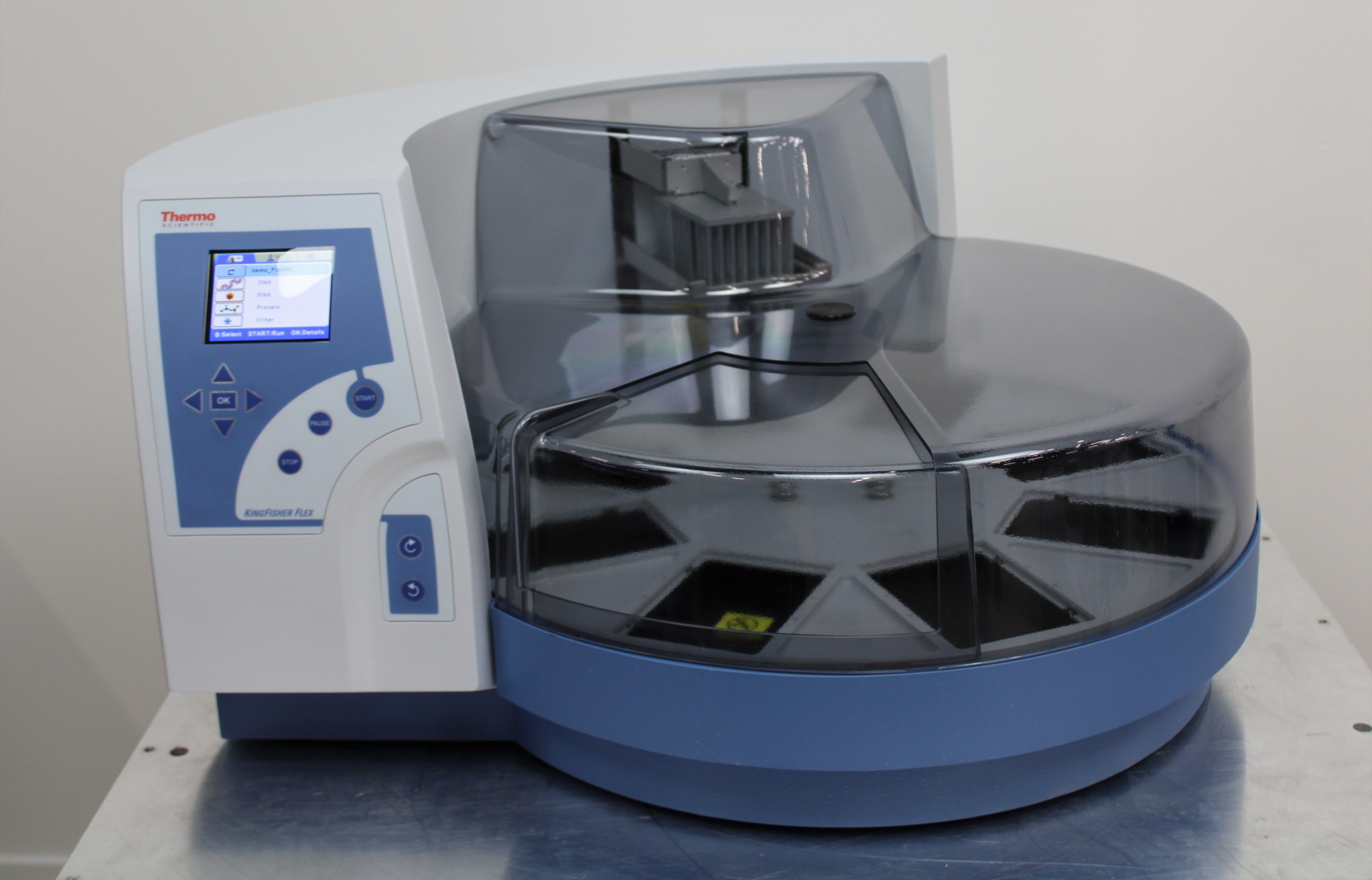 Thermo Kingfisher Flex Purification System Automated Magnetic 96 Samples