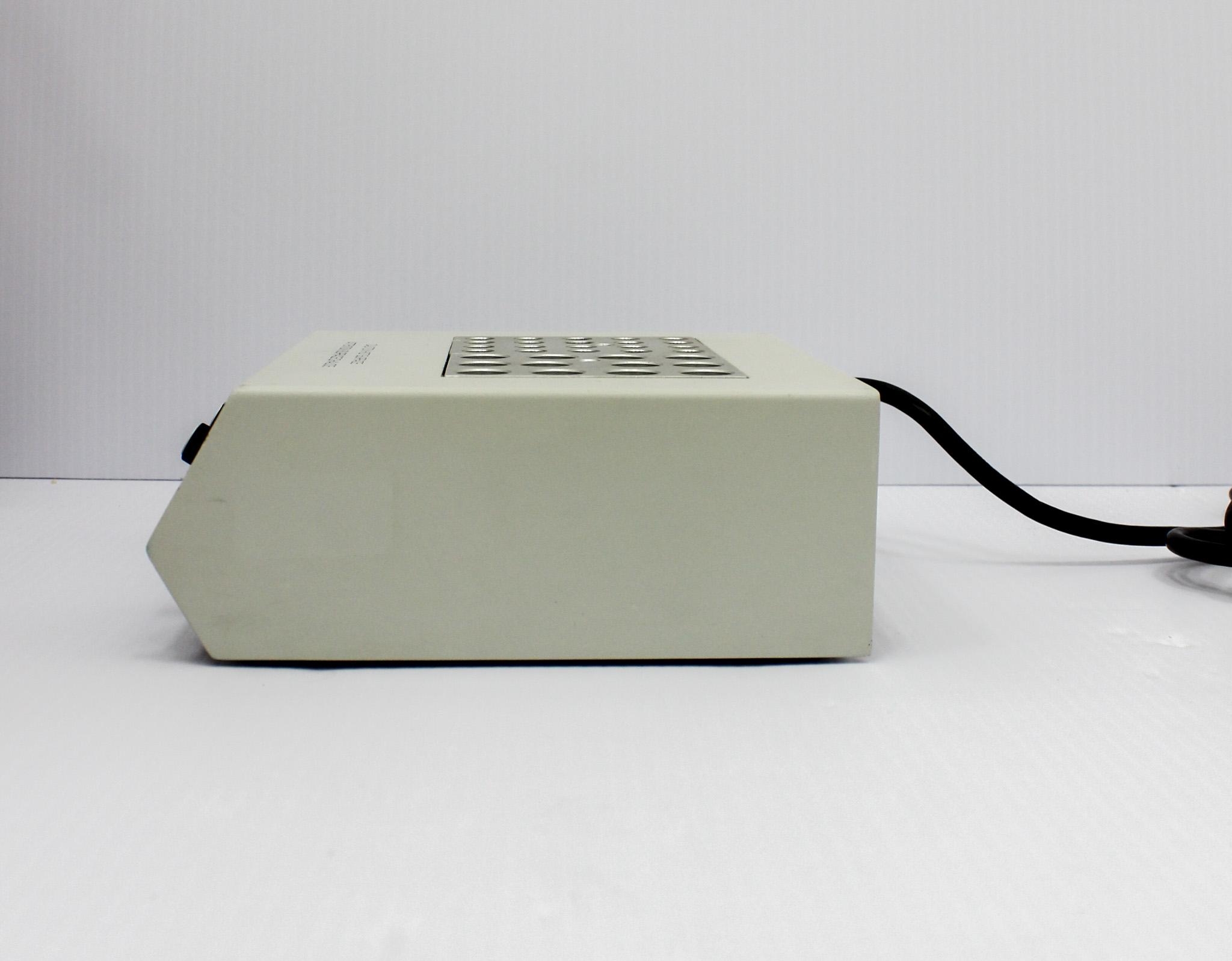 Fisher Scientific 2052FS Dual Dry Bath Incubator 5-130C Versatile Heating