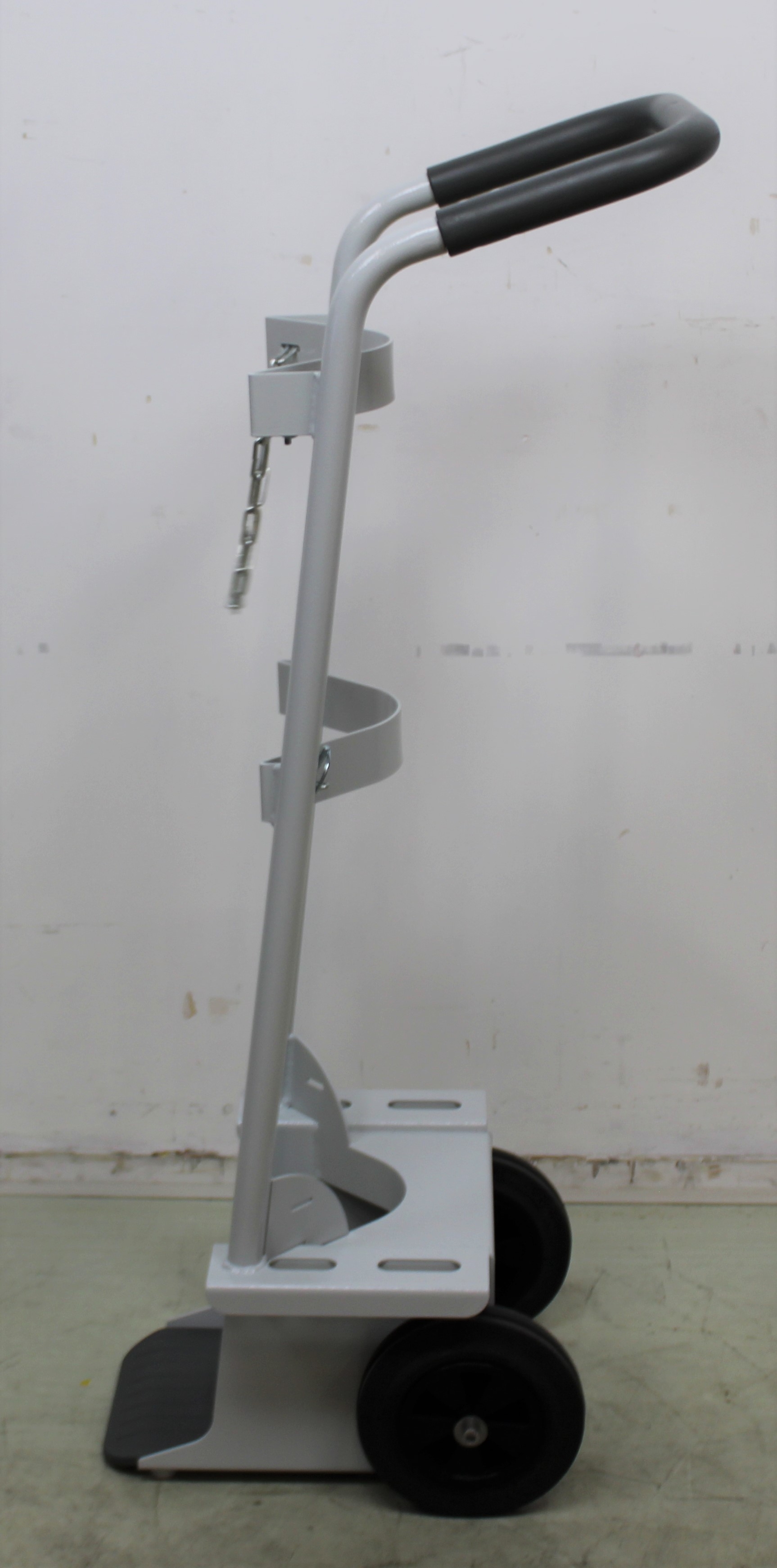 Industrial Gas Bottle Trolley Cart Durable Construction with Robust Wheels