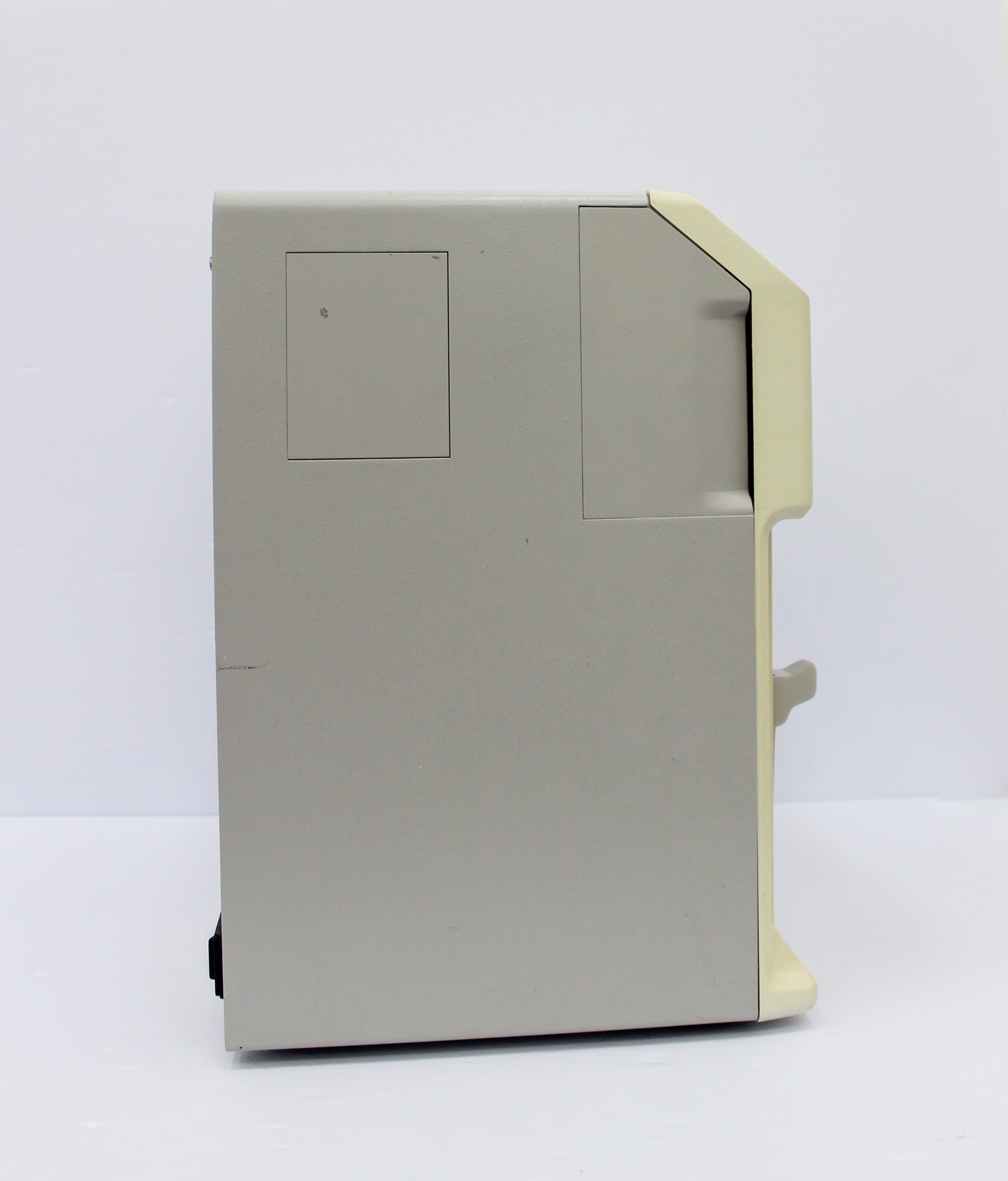 YSI 2700-D Chemistry Analyzer Dual-Channel Rapid Nutrient Analysis Use