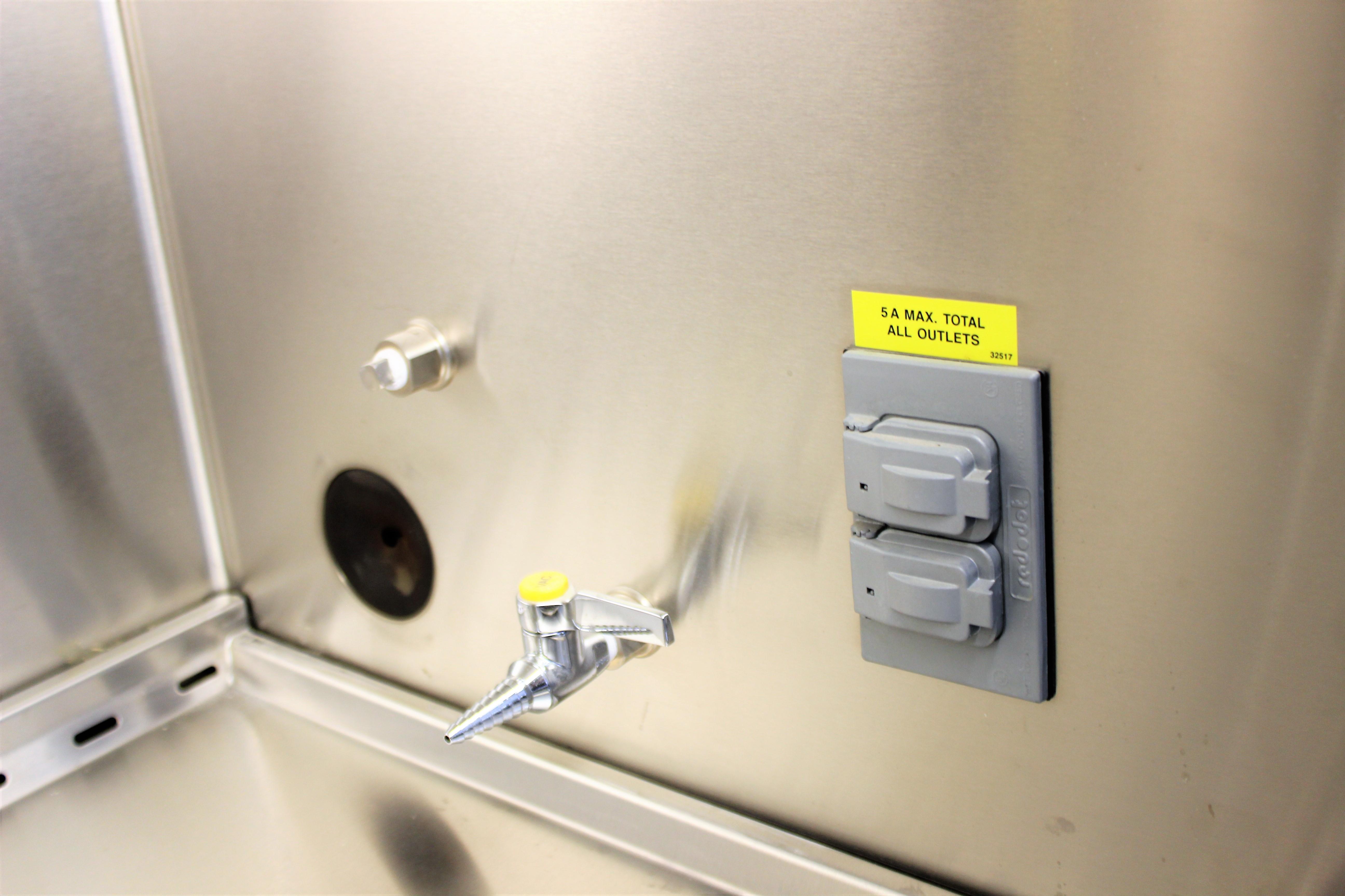 Baker SG 603A-HE Class II Biosafety Cabinet High Efficiency HEPA Filtration