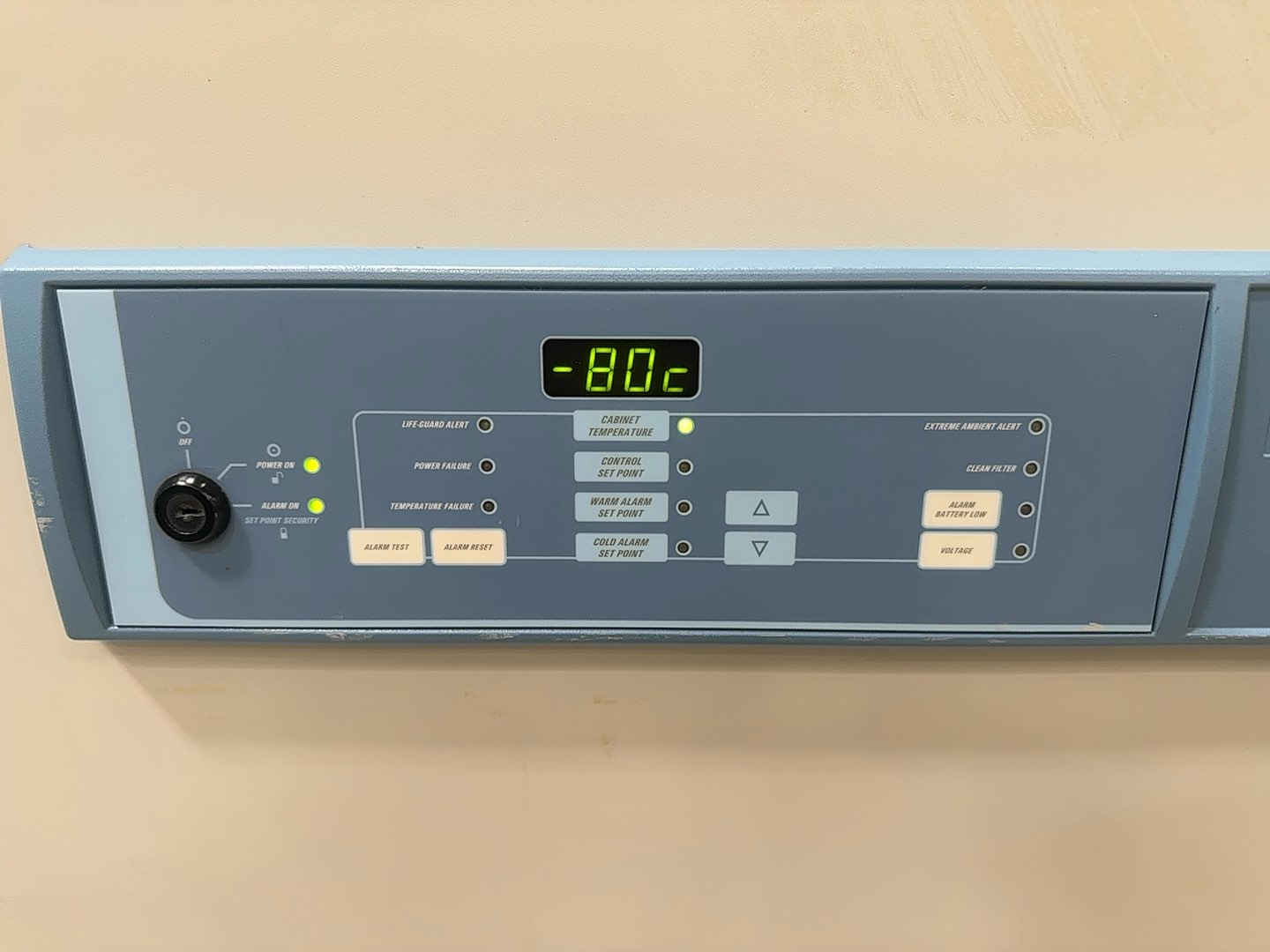 Thermo Scientific ULT2586-10-A46 Ultra Low Temp Freezer, -80C, 24.4 Cu Ft
