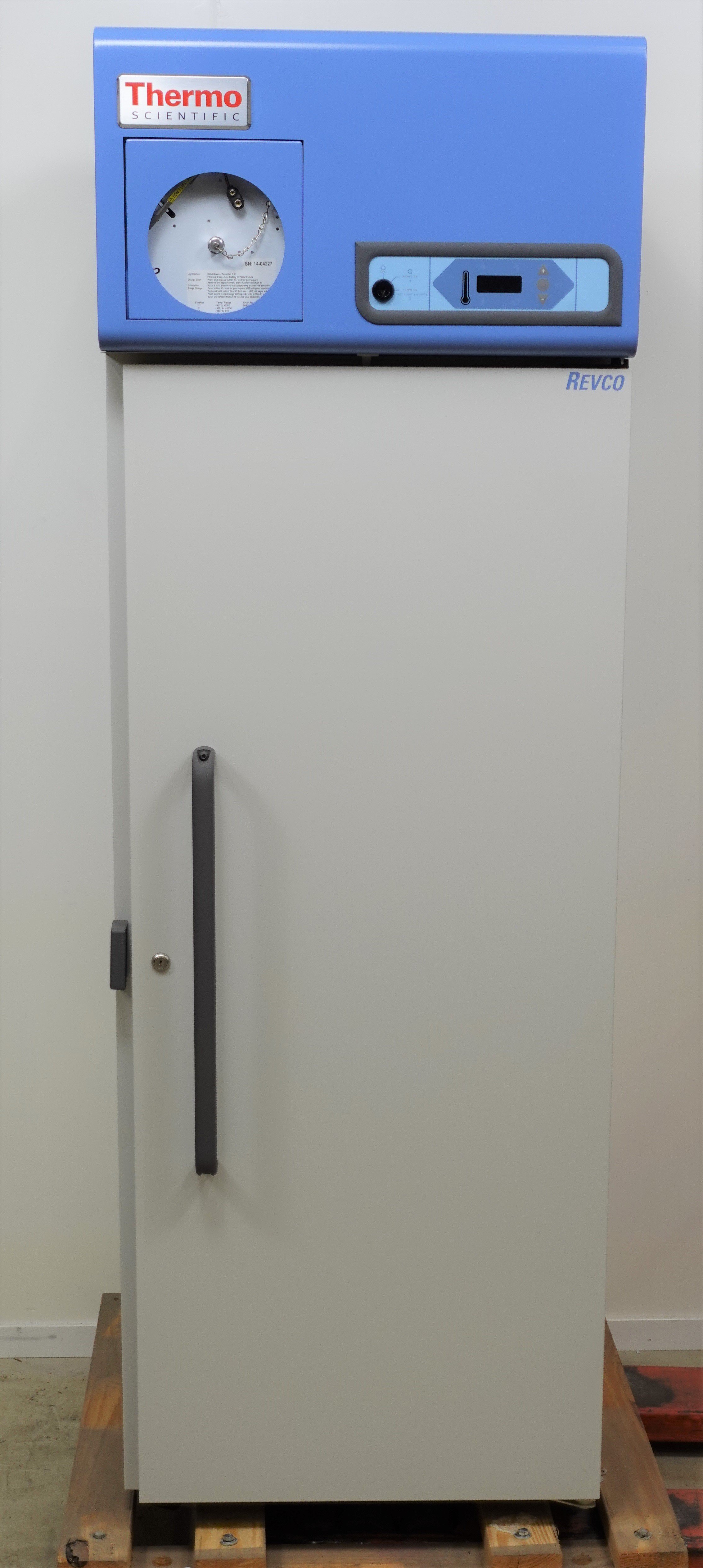 Thermo UFP1230W Freezer Cold Storage -30C Used 326L Plasma Freezer