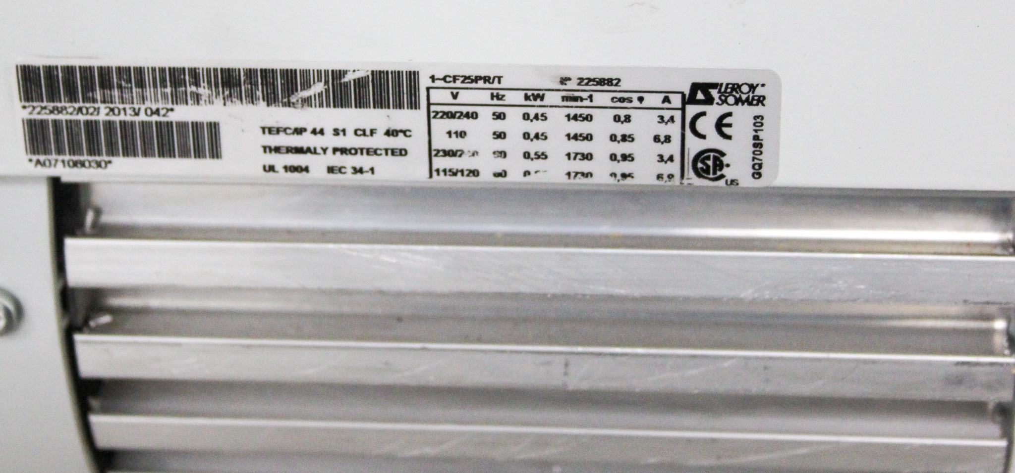 Edwards RV3 A65201903 Vacuum Pump 3.3m3/hr 2.3cfm Chem Process Pumping