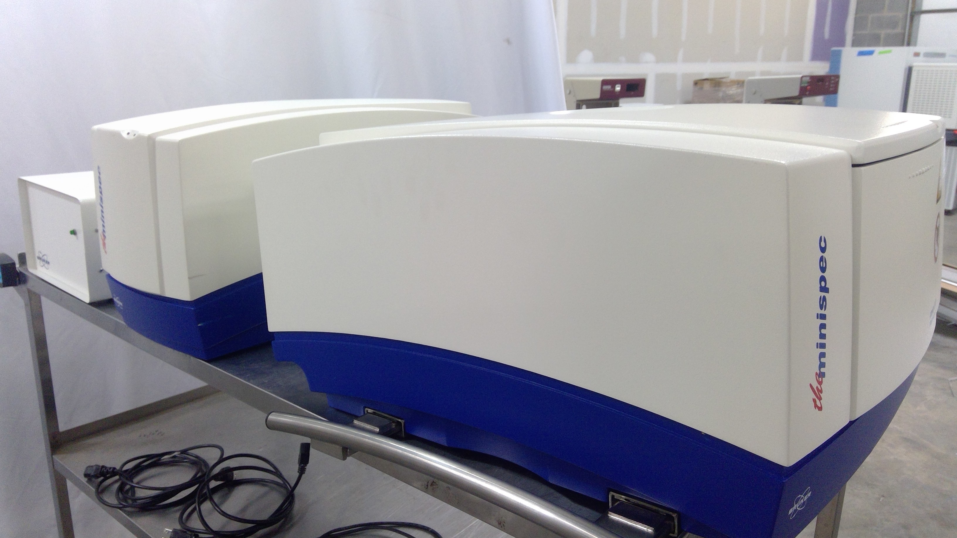 Bruker MQ10 NMR Analyzer with Power Cord - Used, Cosmetic Wear