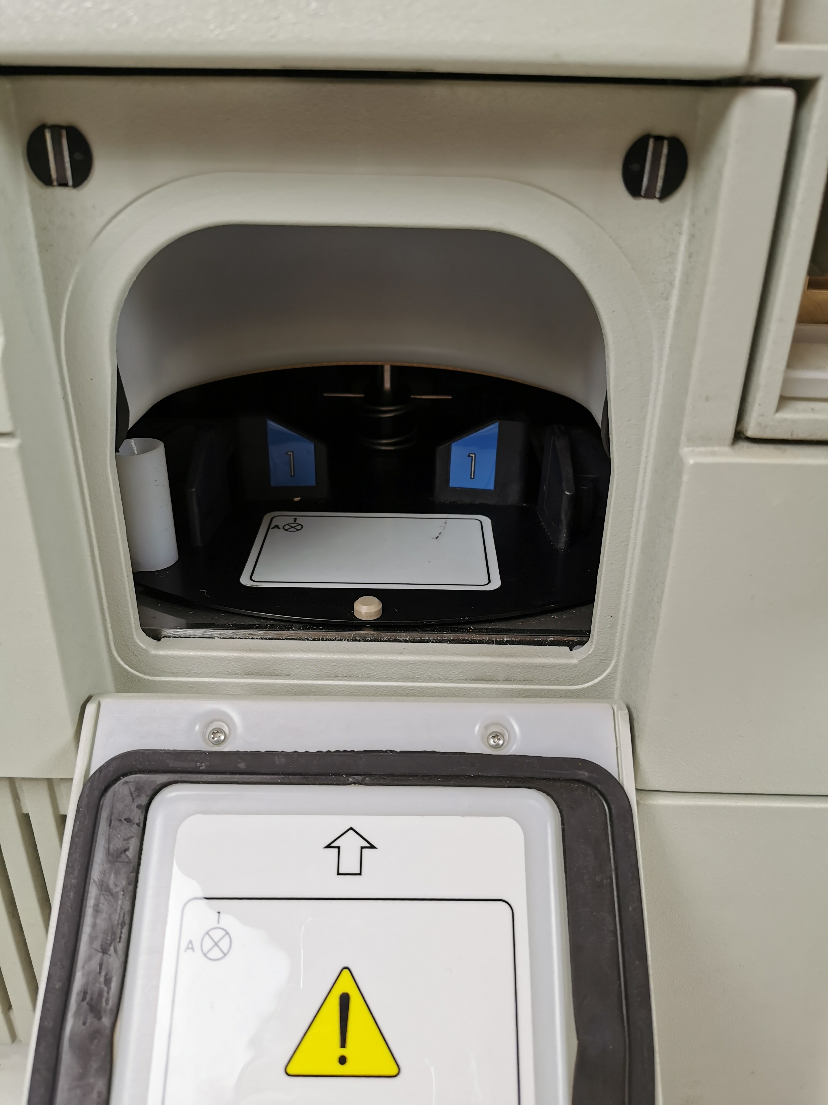 Waters 2790 Separations Module Analytical HPLC LC/MS High-Throughput Used