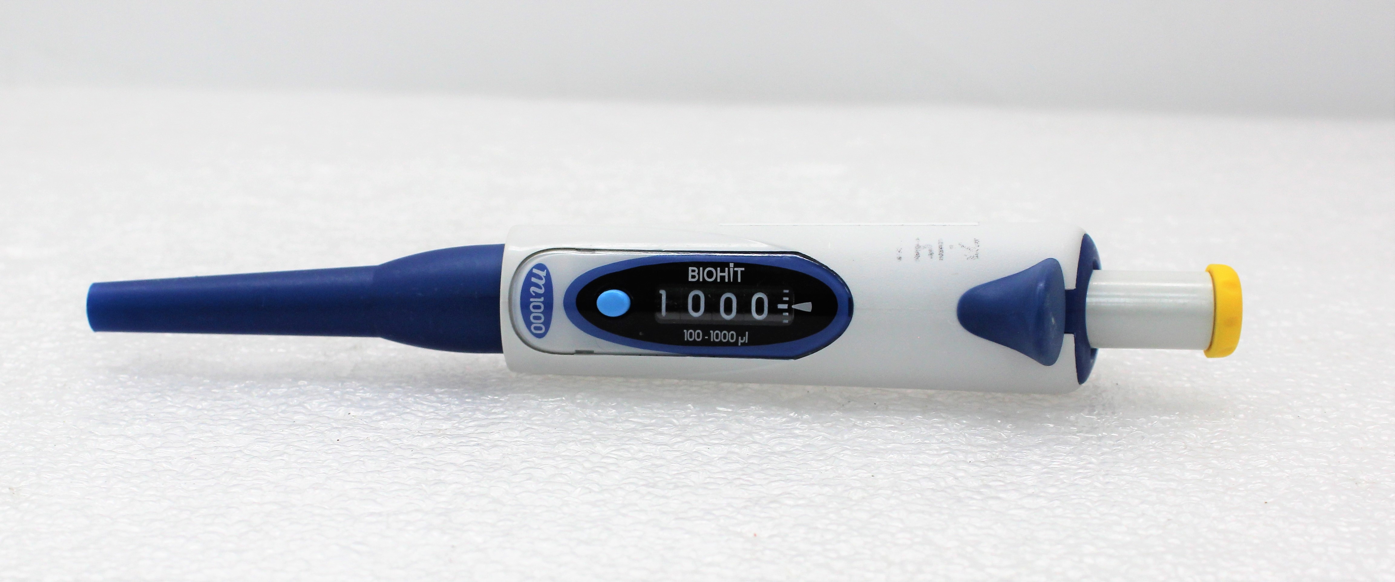 Biohit m1000 Pipettor 100-1000uL, Ergonomic Manual 1-Channel, Good Condition