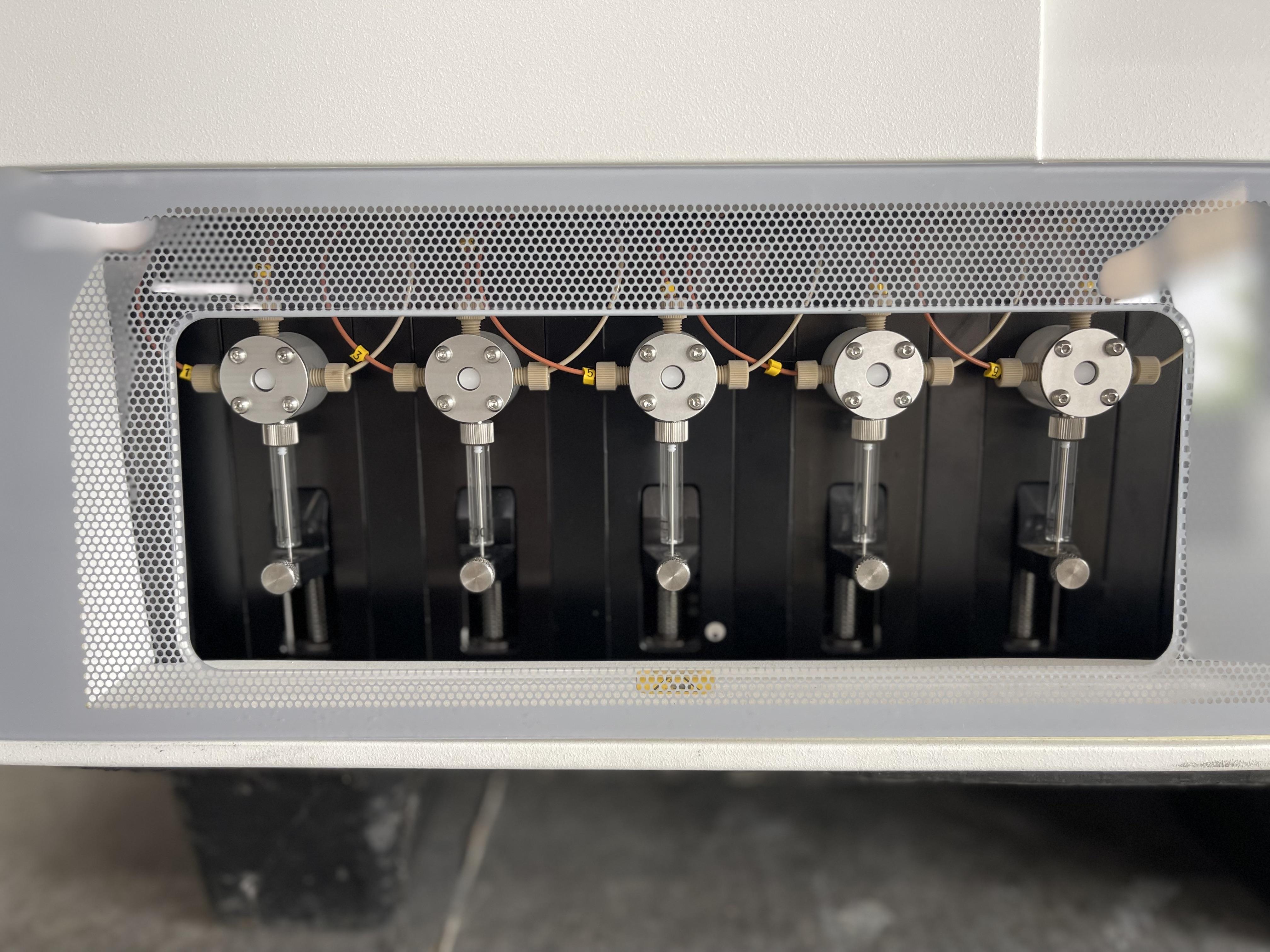 Gyrolab xP GW10120 Immunoassay Analyzer 5 CD Capacity Efficient Workflow