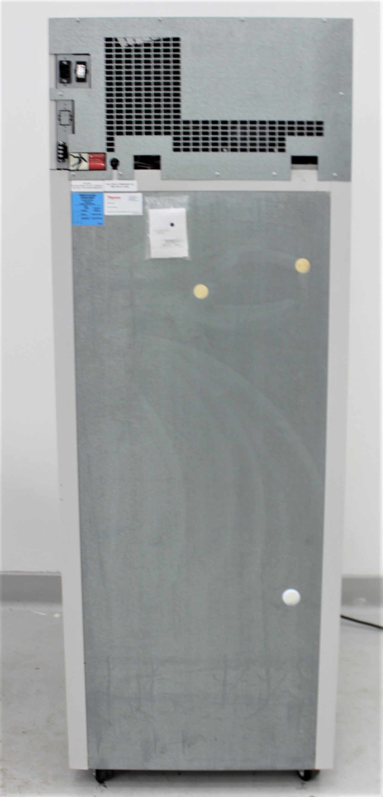 Thermo UEN2320A23 Freezer Manual Defrost 23.3cuft 20C Industrial Ready