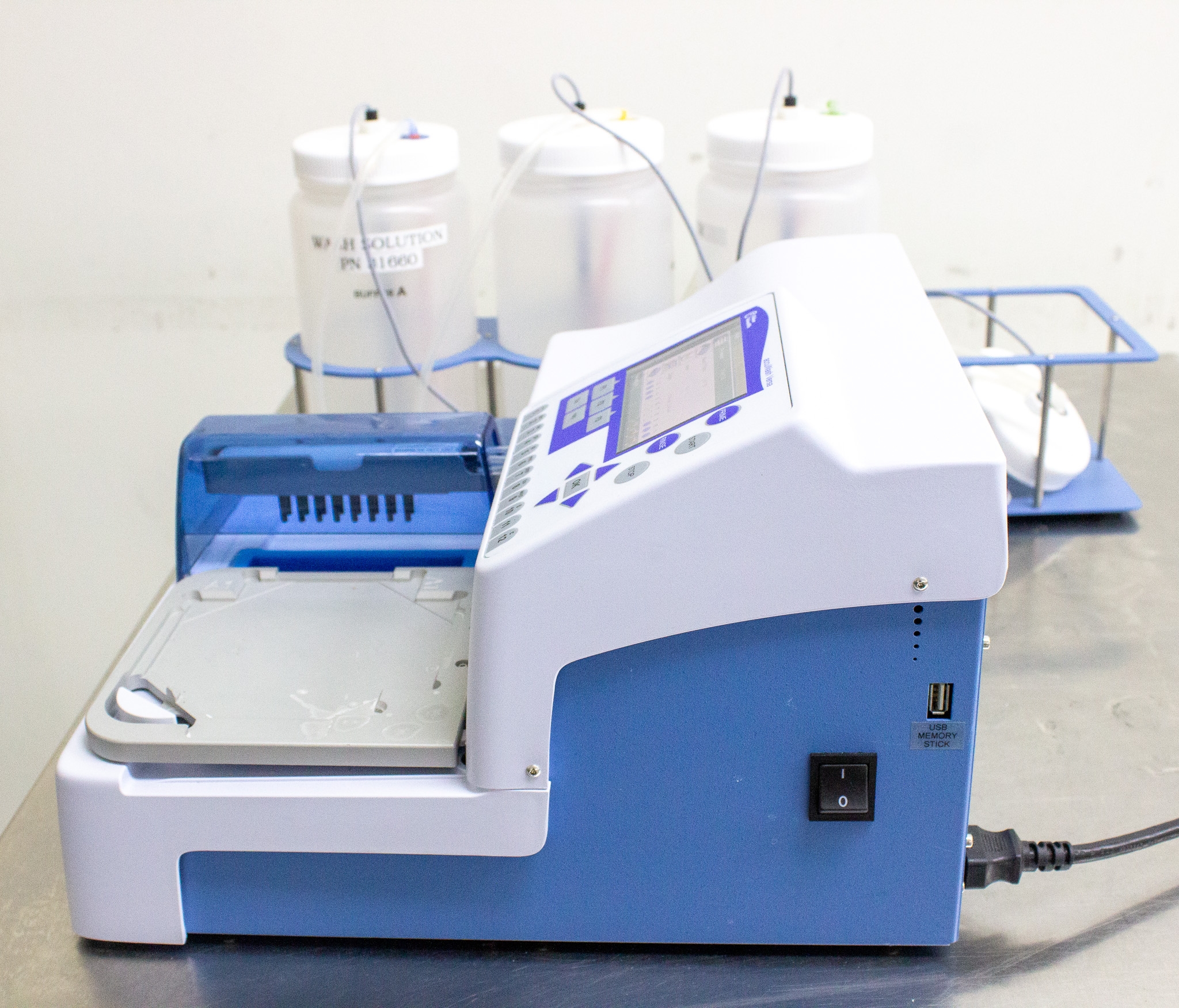 Thermo AccuWash Versa Microplate Washer 384-well ELISA Immunoassay 120V